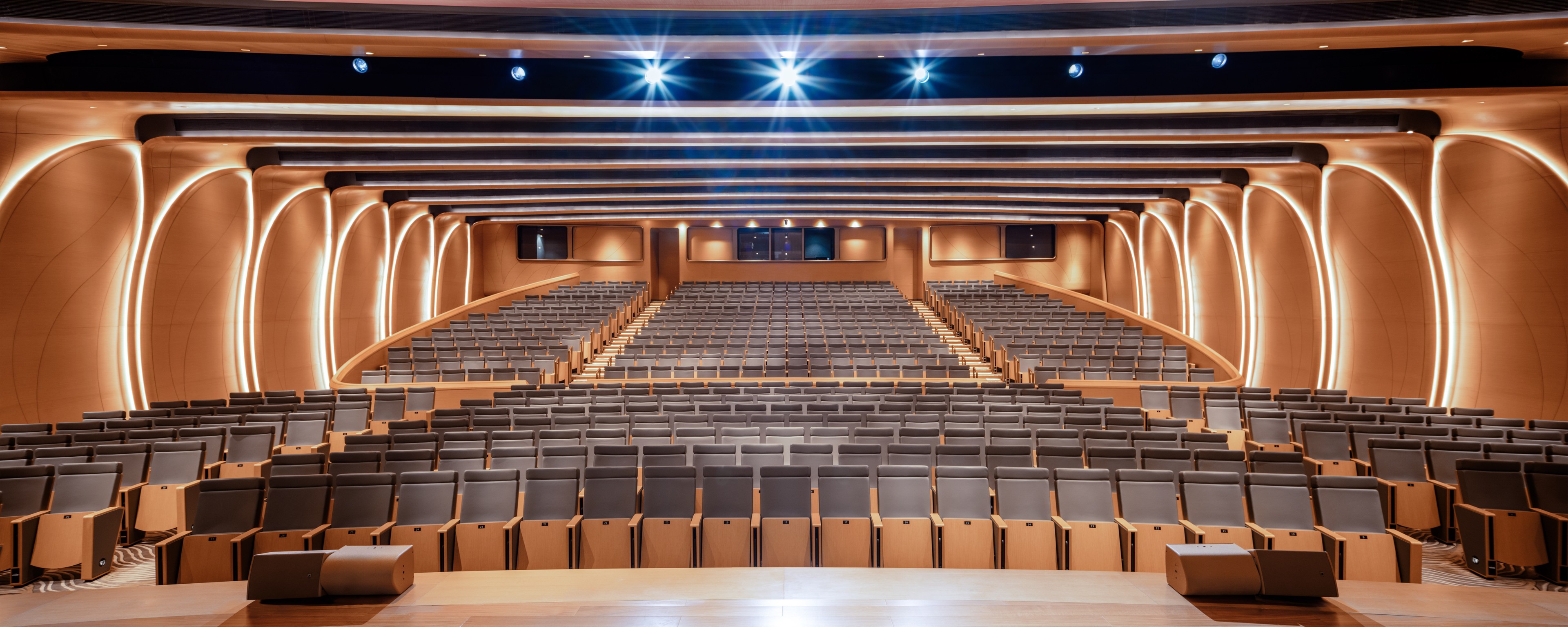 Luxury in Macao - Galaxy Auditorium