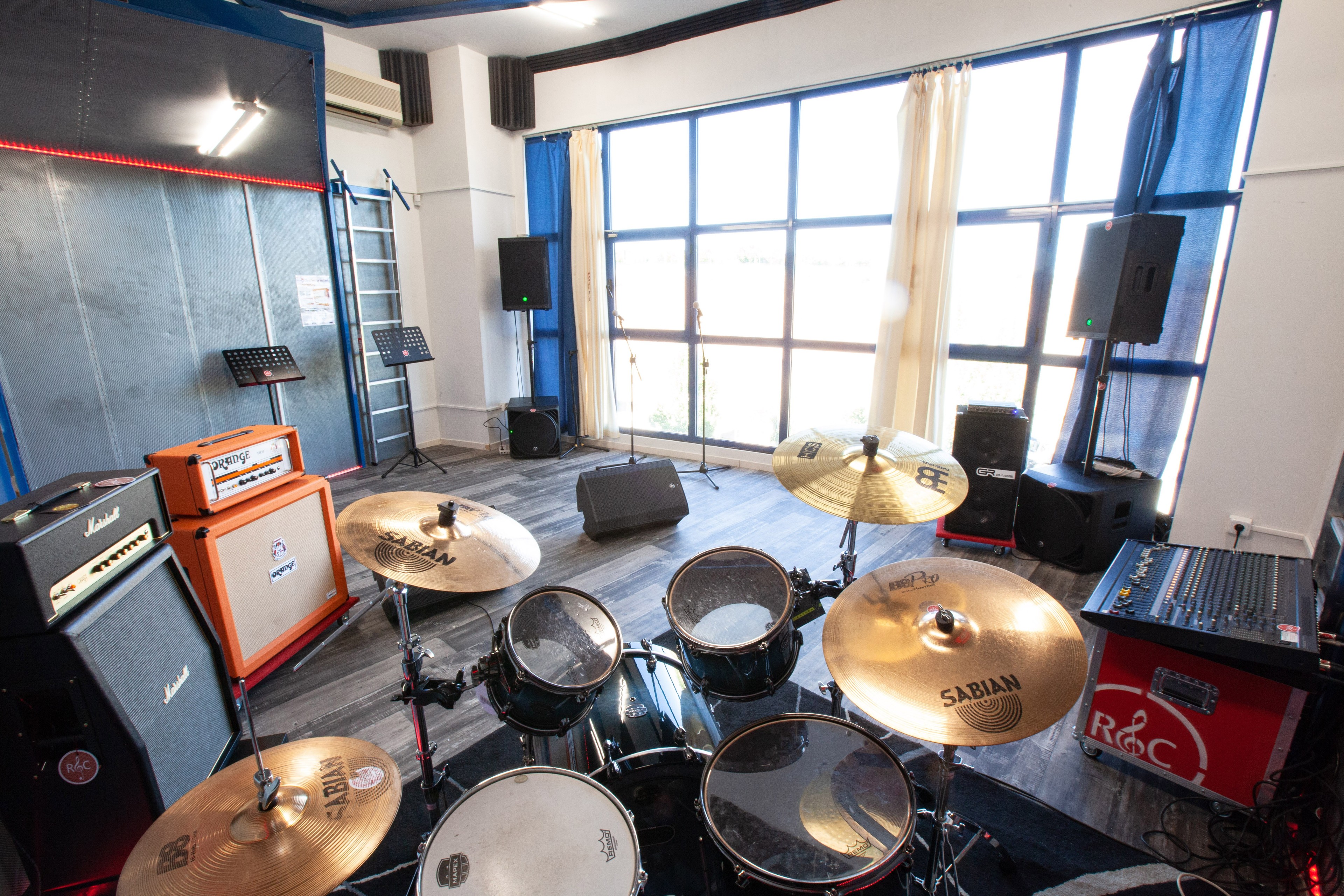 Ritmo y Compás Sala 73 — 写真4