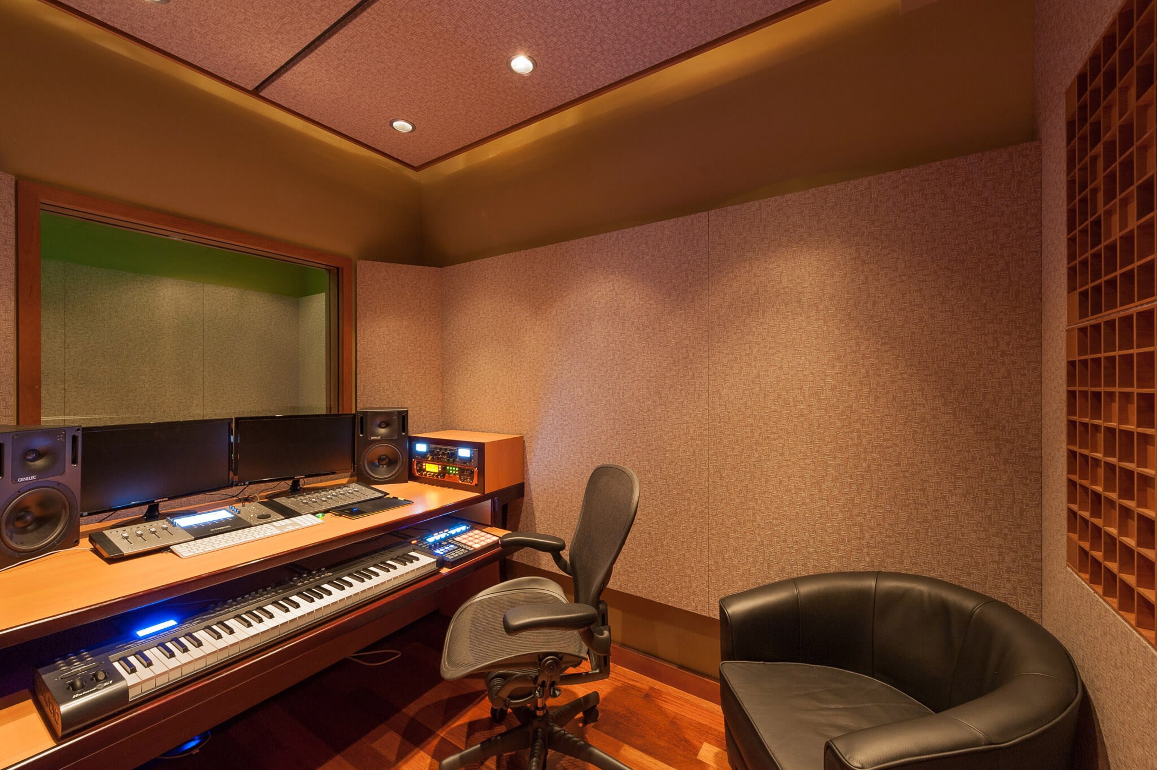 Sound Struck Studios — photo 5