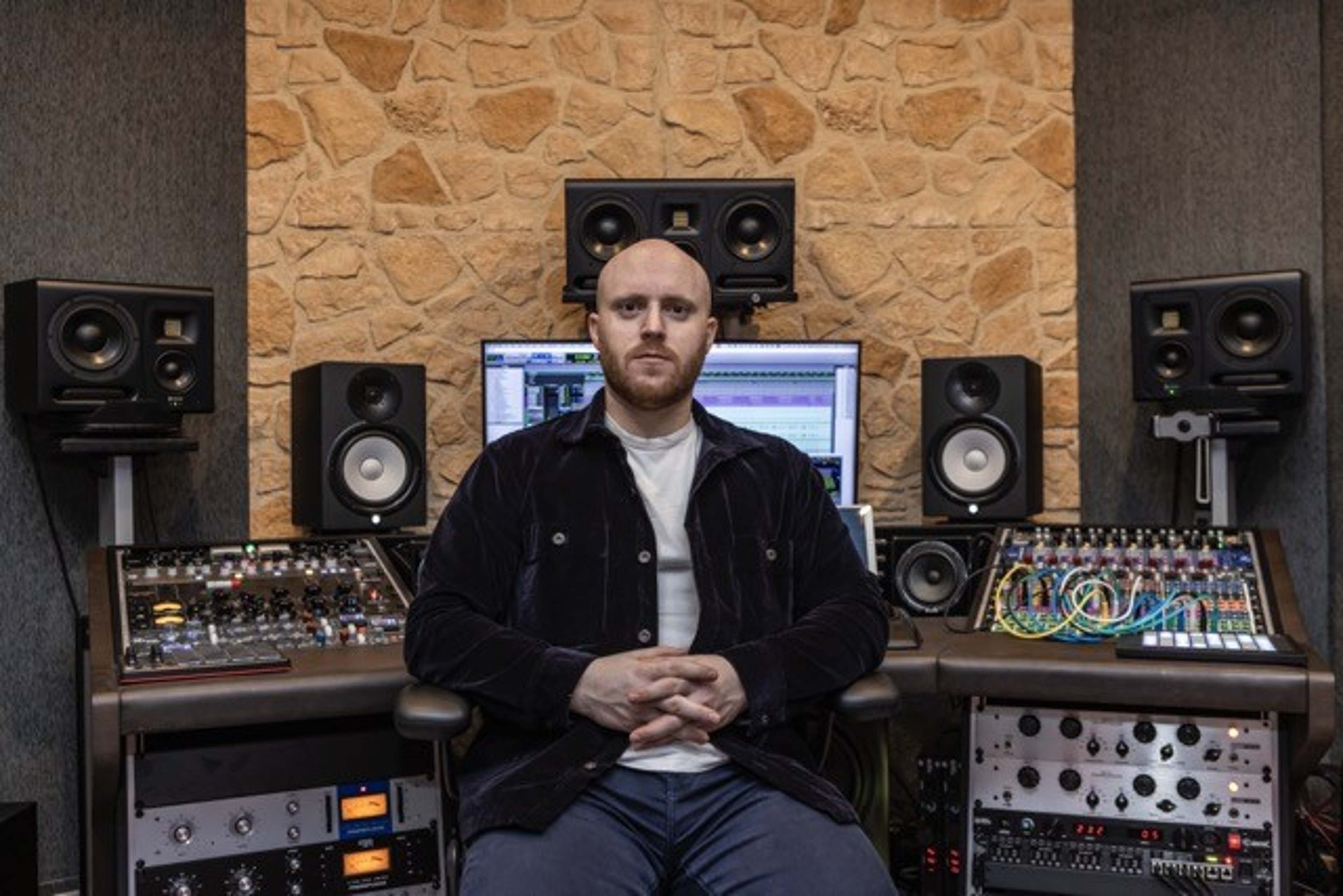 Dolby Atmos-certified recording studio in Cáceres — photo 3