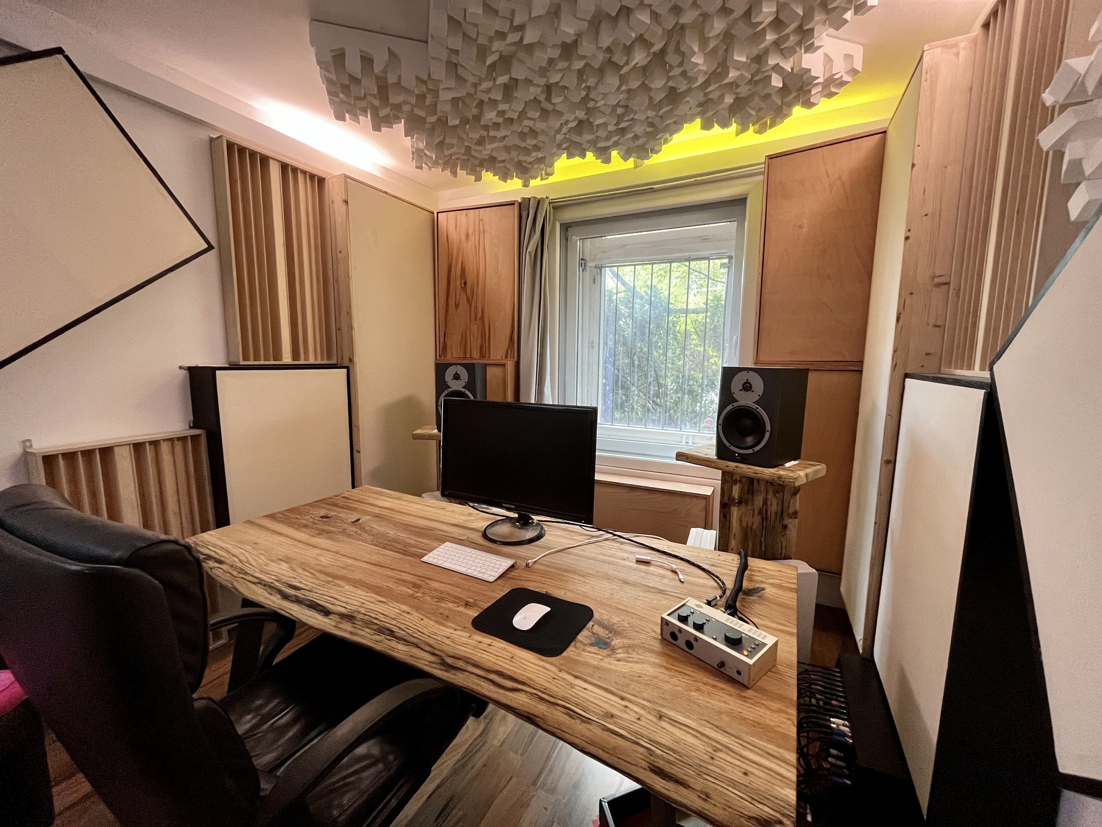 Production Suite 2 — photo 3