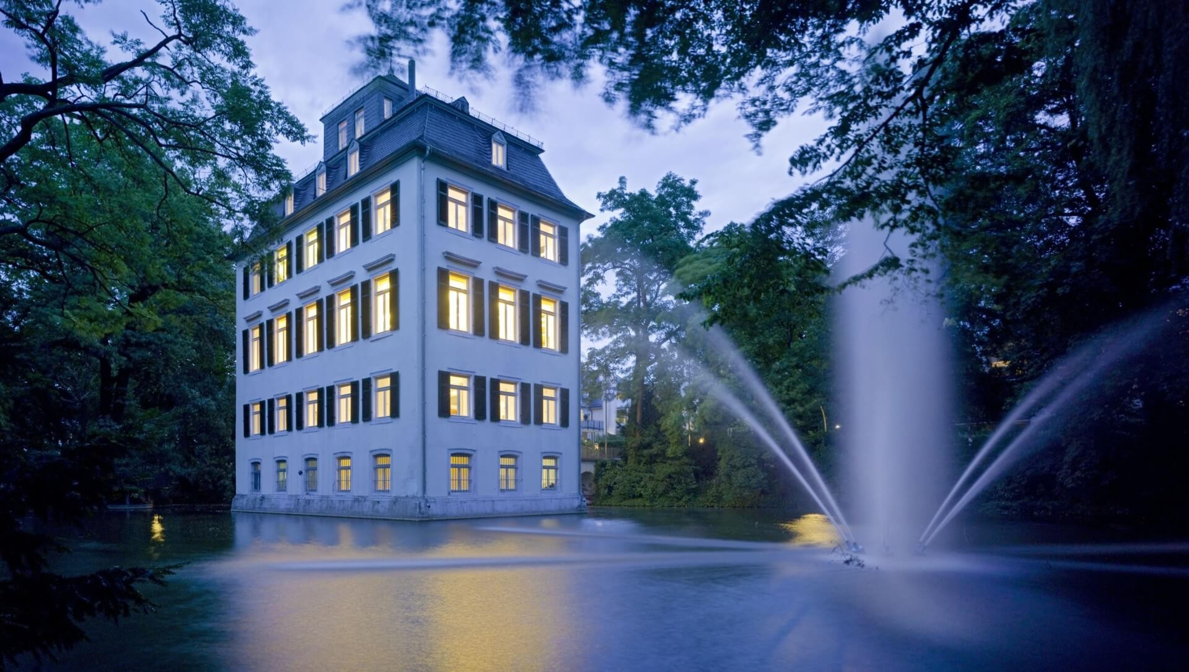 Beautiful concert hall in atmospheric palace by  Johann Hieronymus von Holzhausen