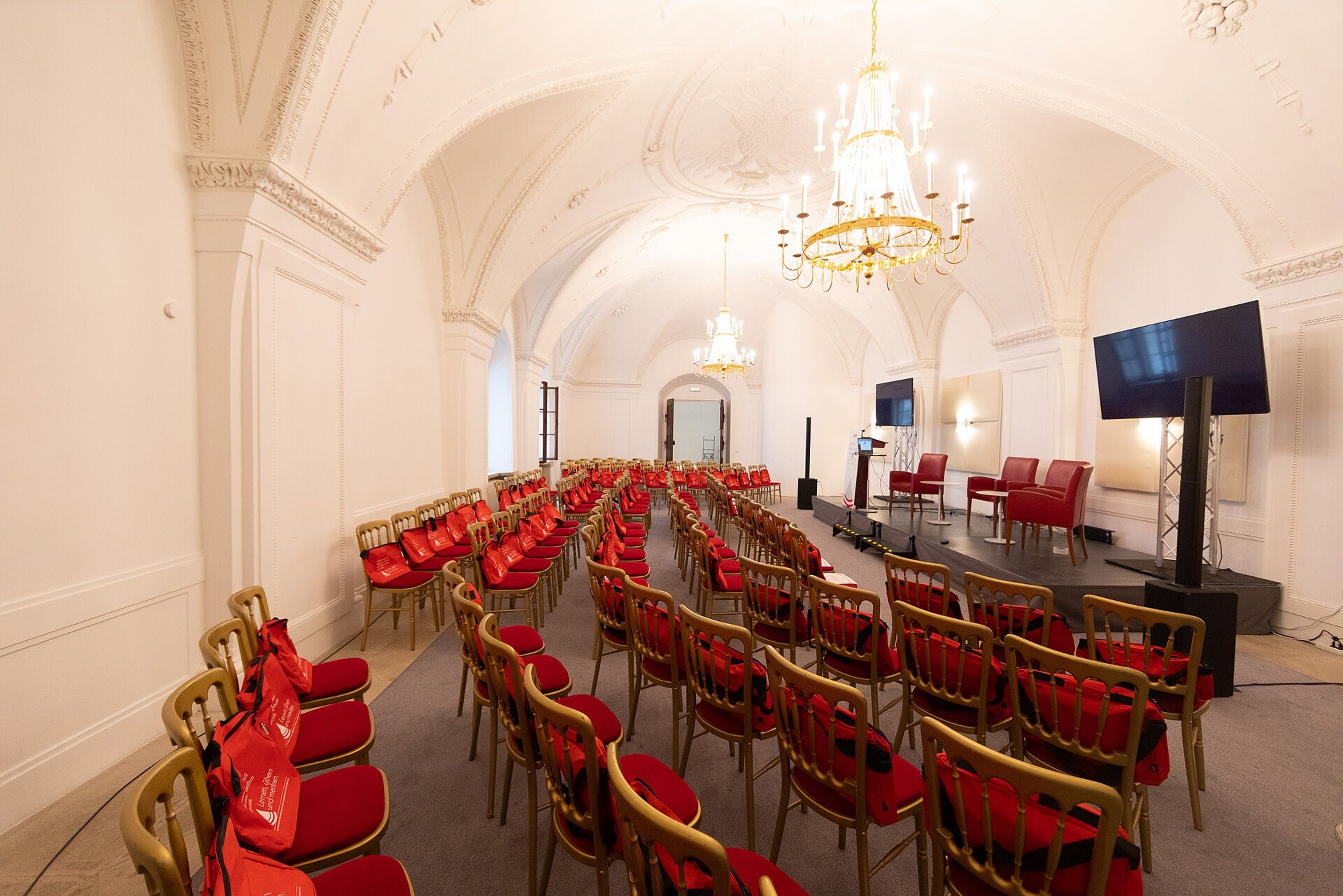 Austrian National Library - Augustinian Wing — photo 3