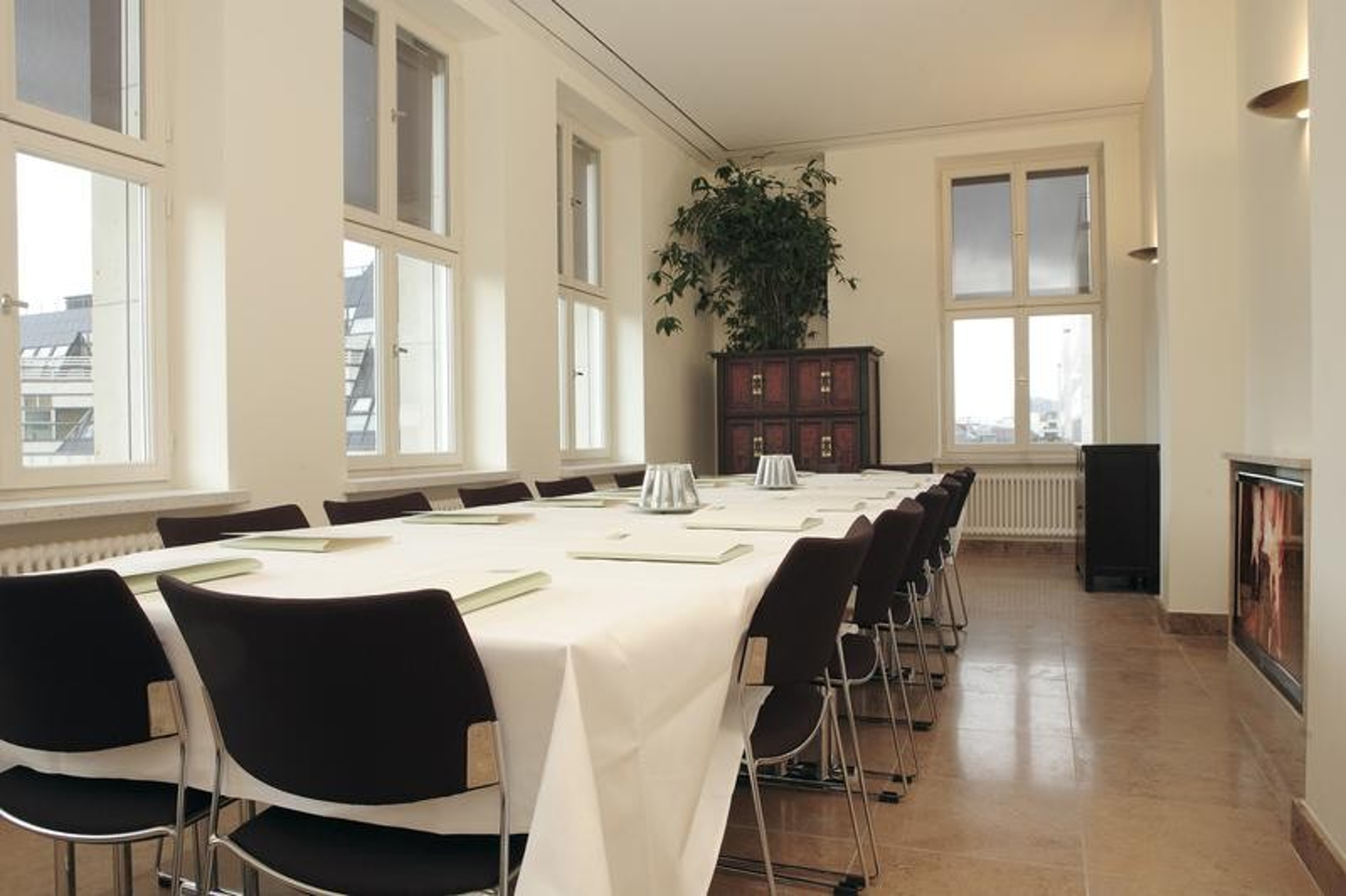 Auditorium Friedrichstrasse Conference Space — photo 3