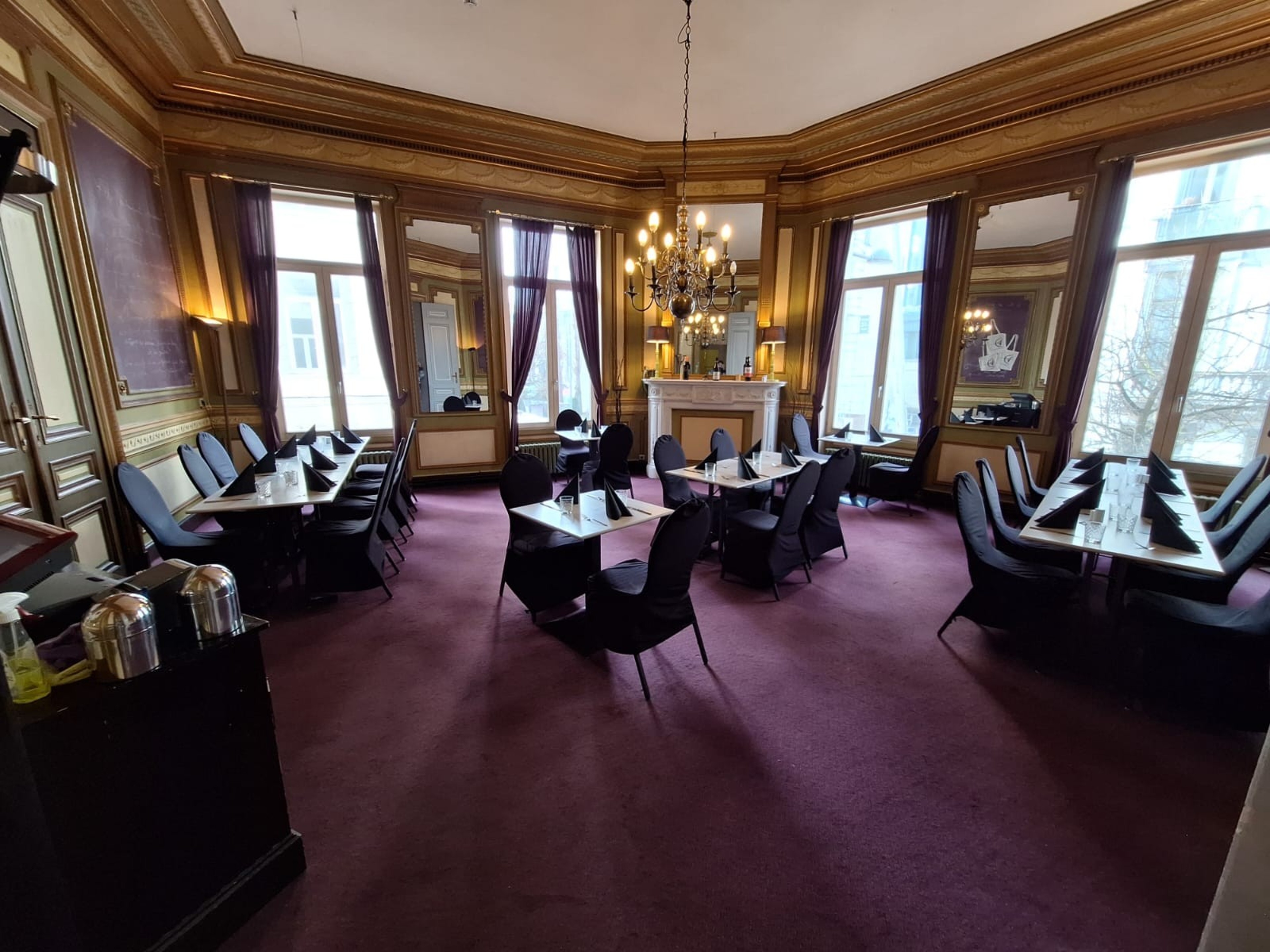 The Rooms of Gourmet