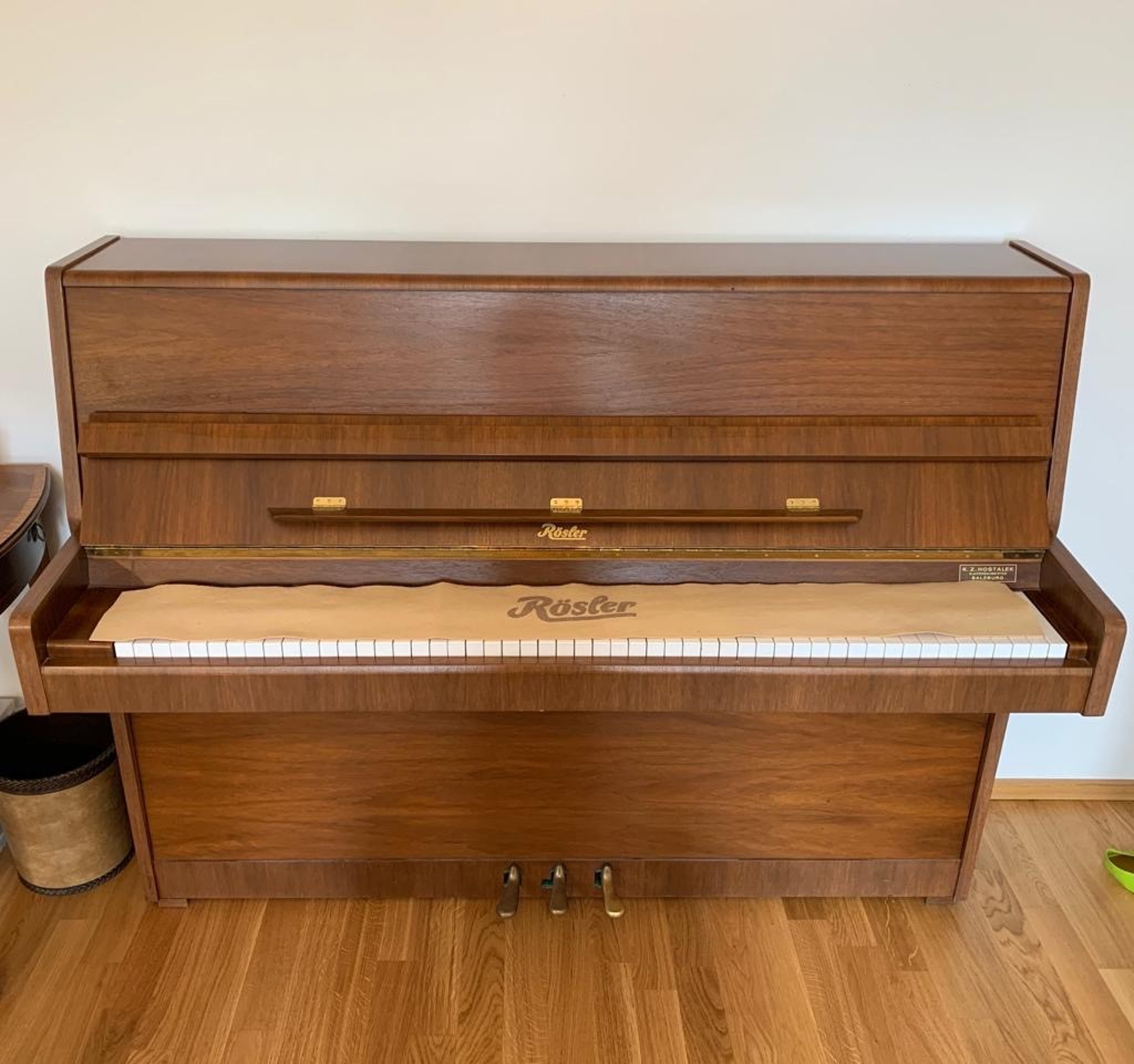 Landhaus Studios // + Piano Room
