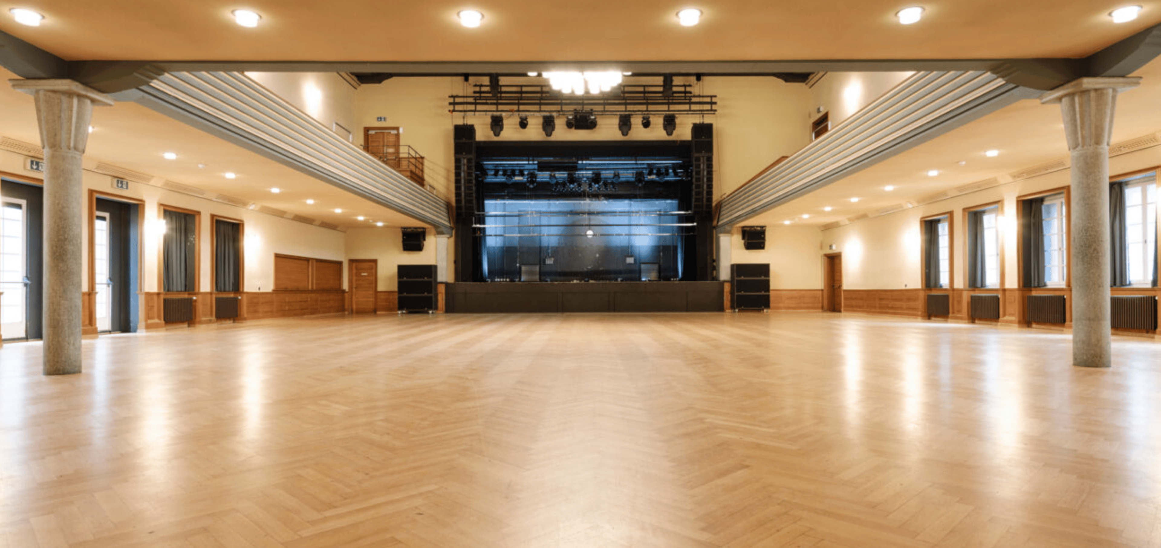 Theater Saal Volkshaus Zurich — 写真5