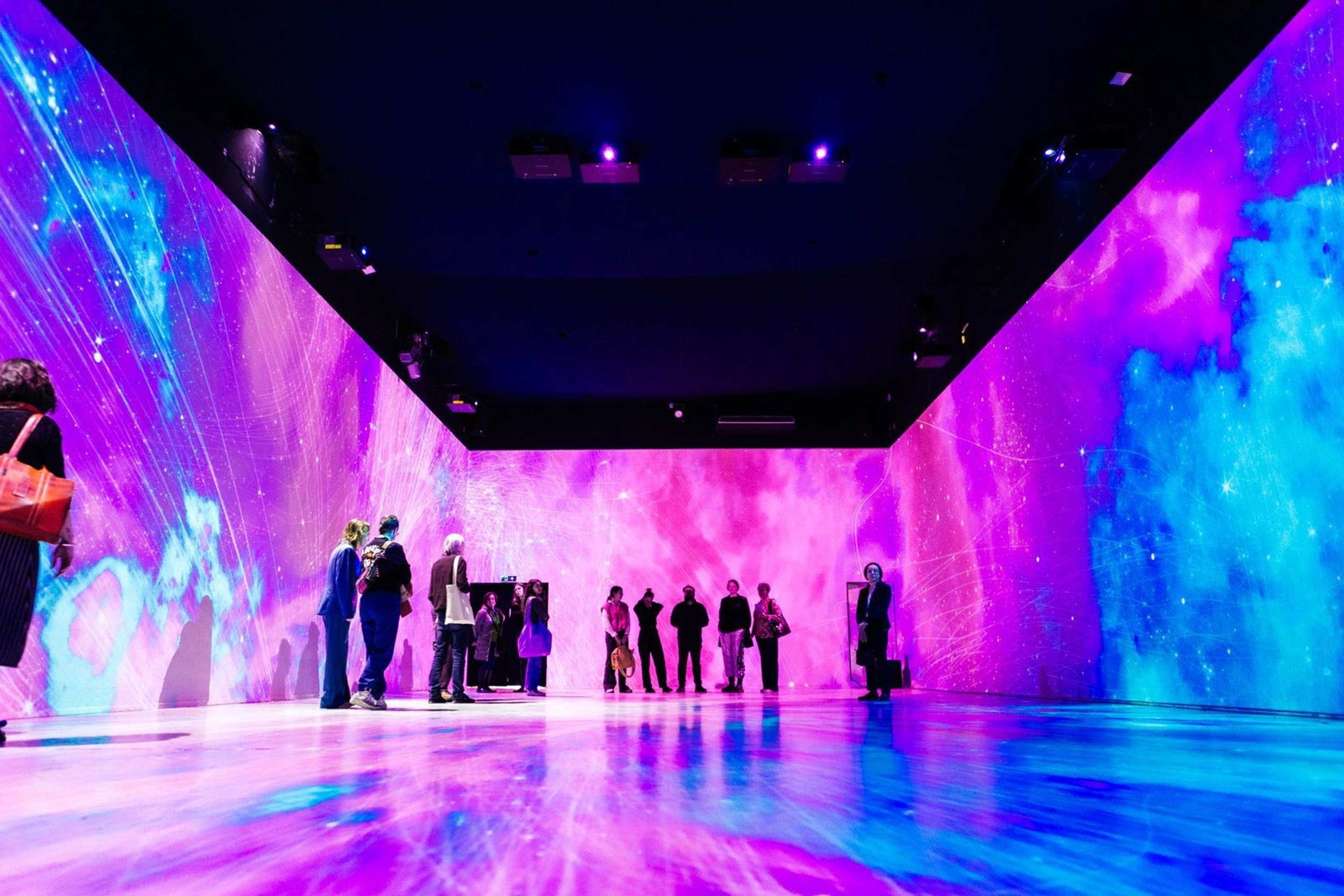 360° Room - Tailored to Your Vision