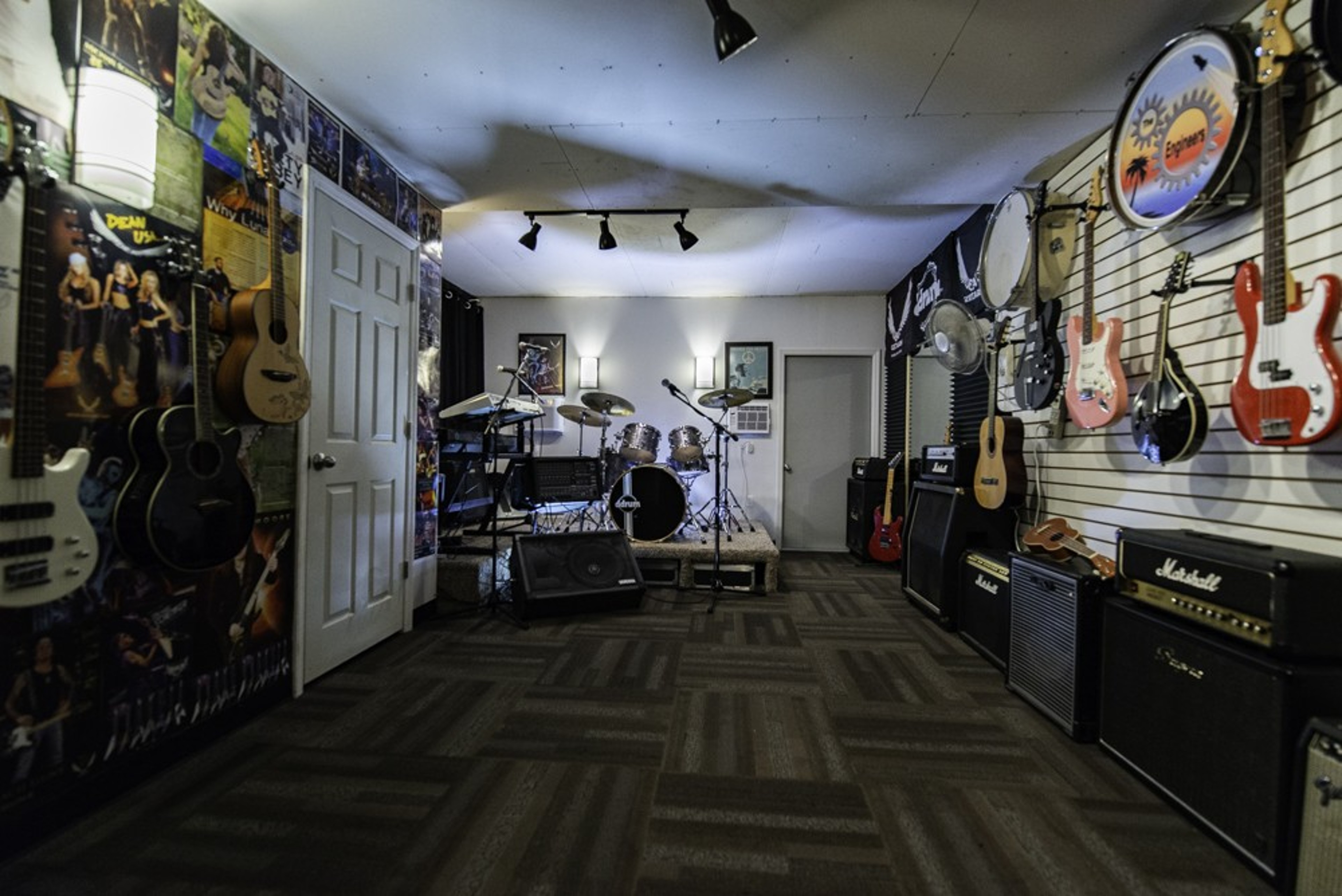 Master Peace Studios - Premiere Live Room — 写真4