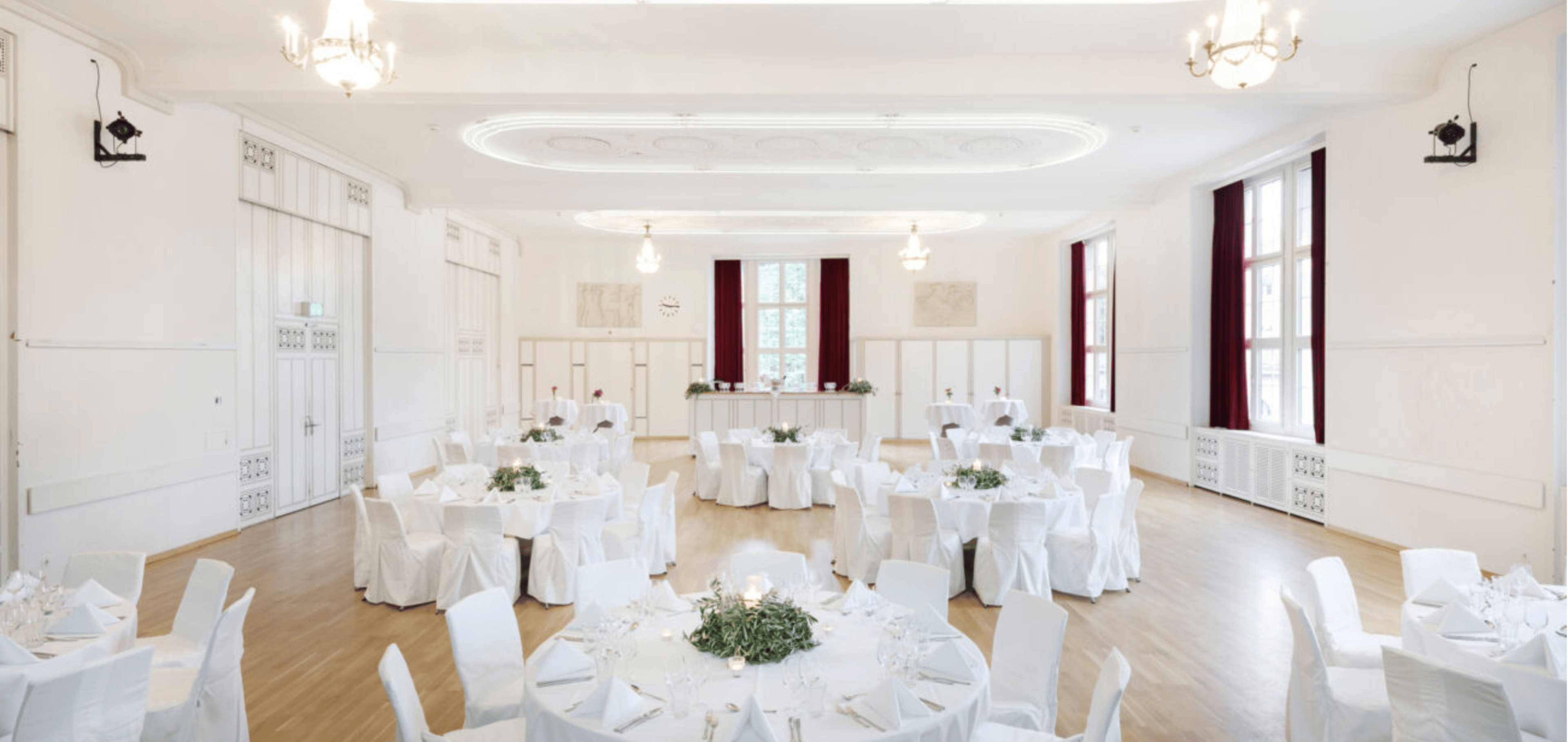 WEISSER SAAL - Volkshaus Zurich — 写真2