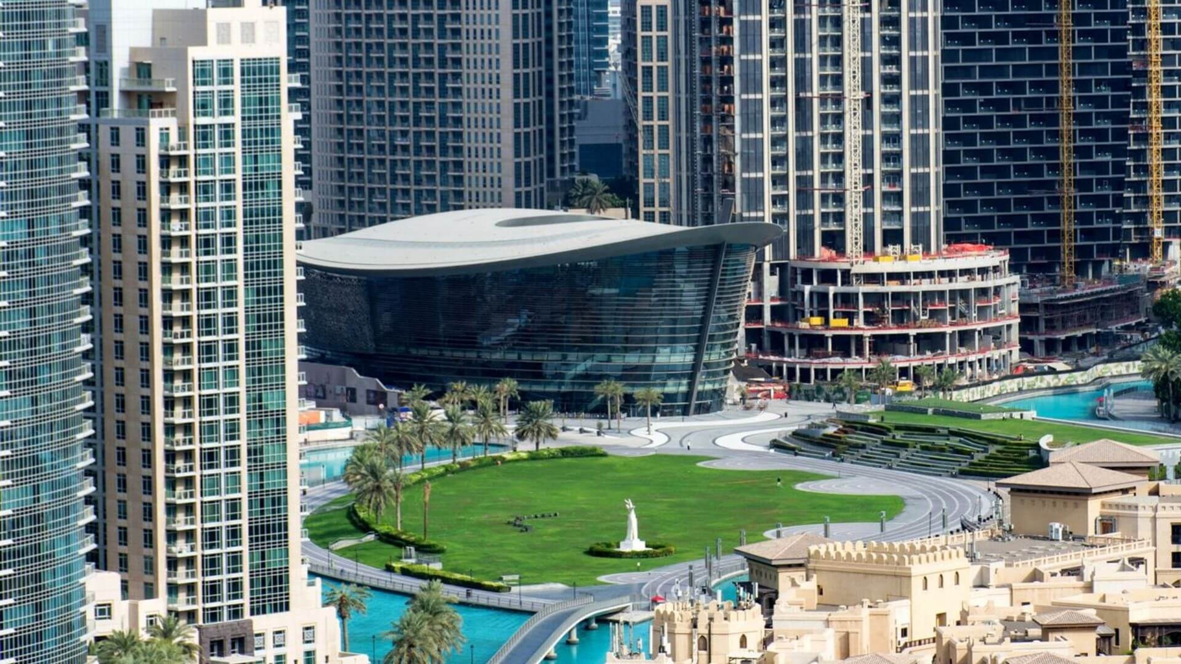 Dubai Opera Garden — 写真3