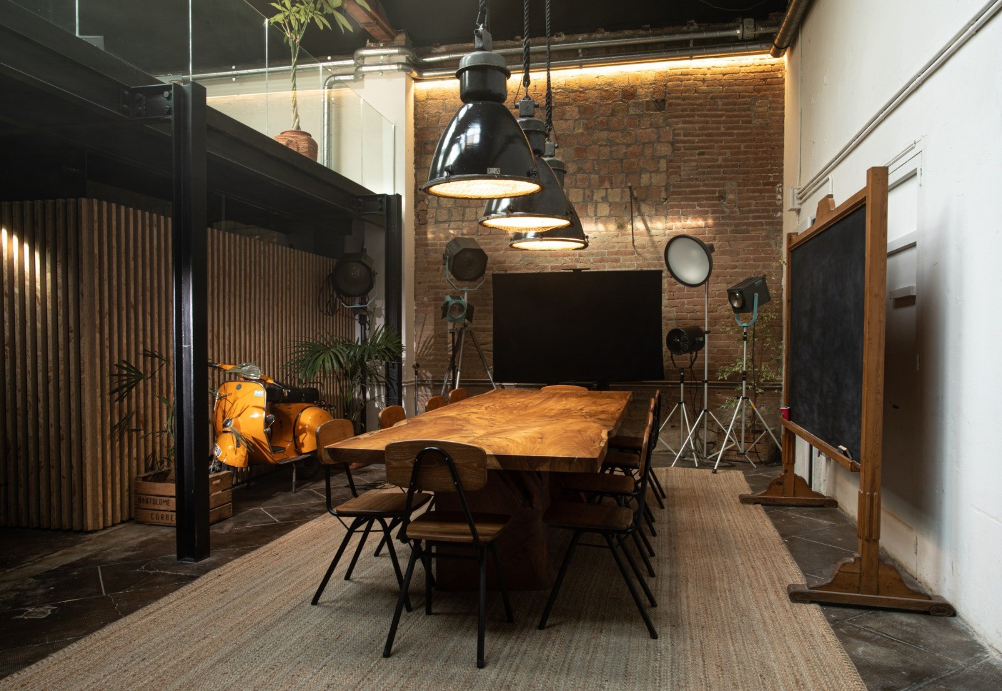 Sala Reuniones - La Fàbrica Lliure