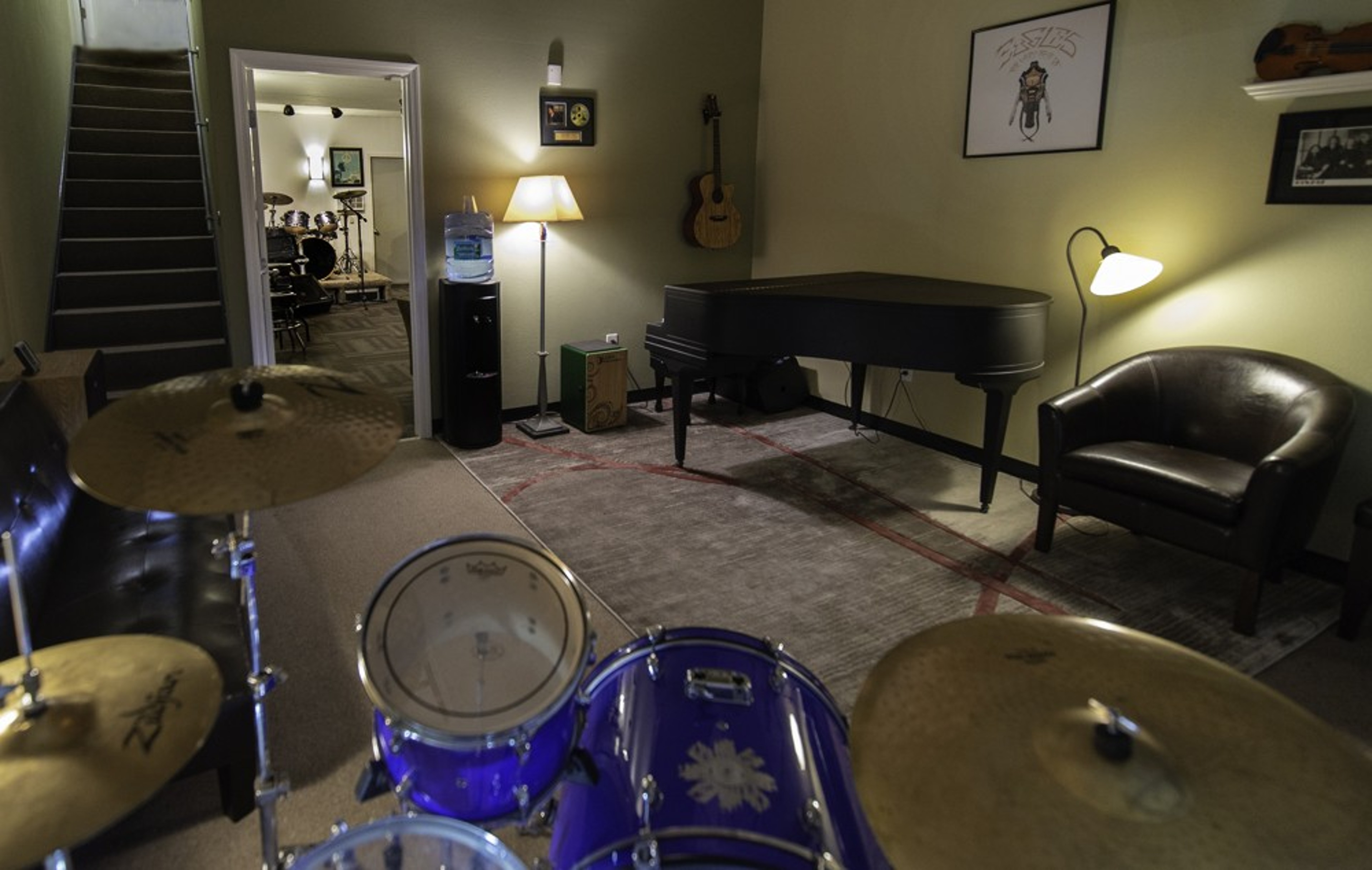 Master Peace Studios - The Classic Room — 写真3