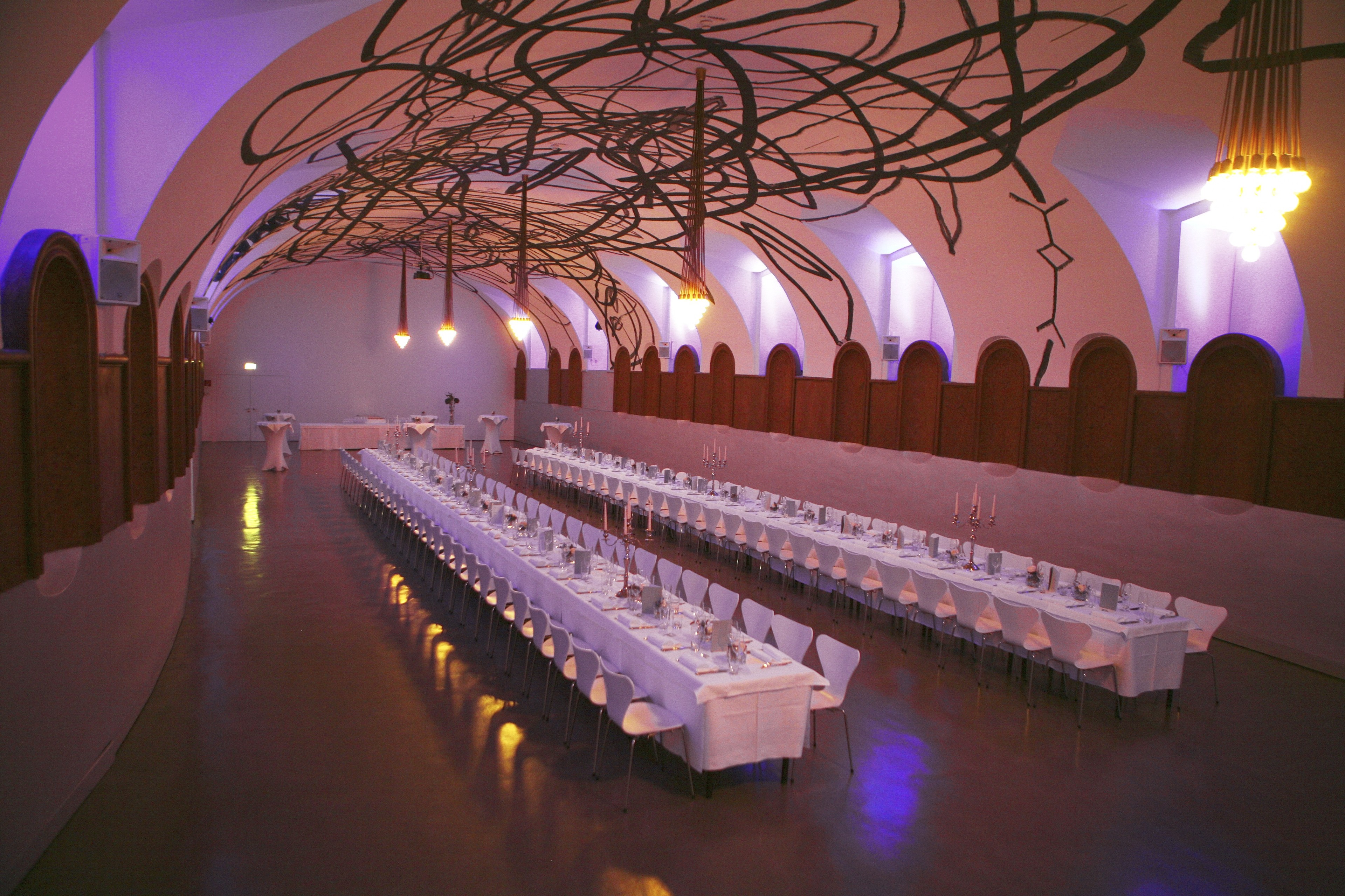 Great Hall at Mumok-Hofstallung — 写真4