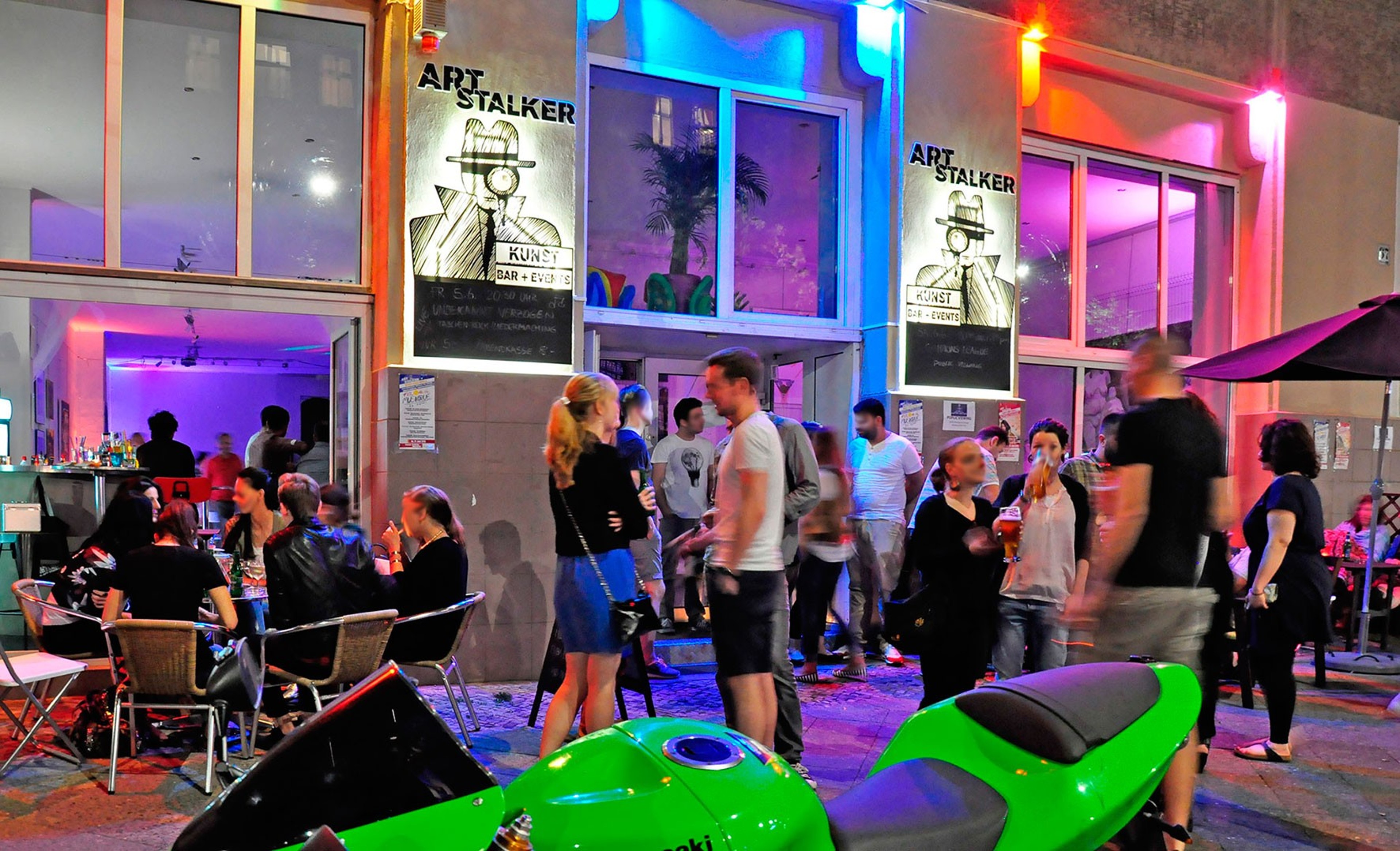 ART Stalker Berlin - Kunst + Bar + Musical Event — photo 3