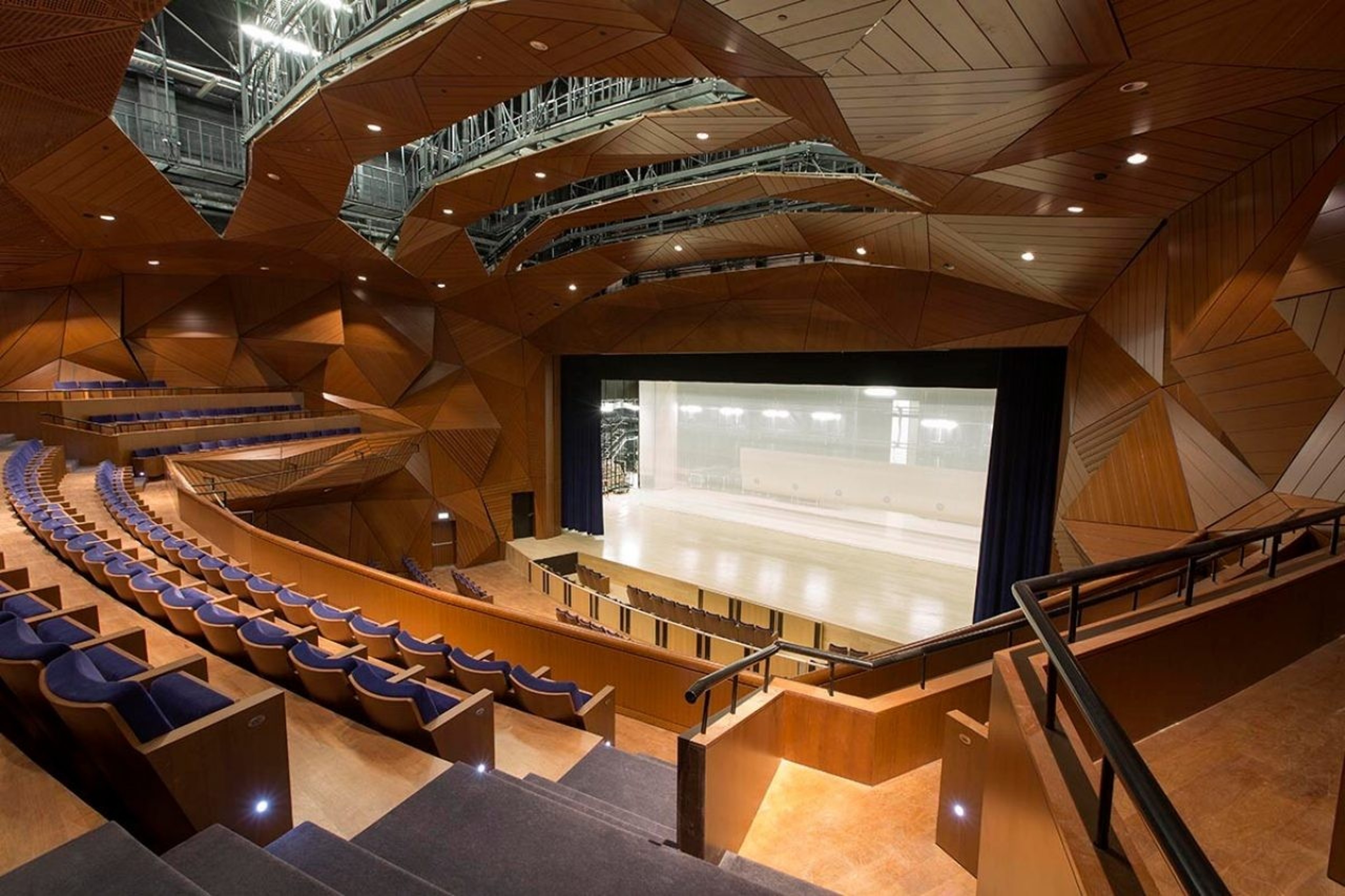Red Theater