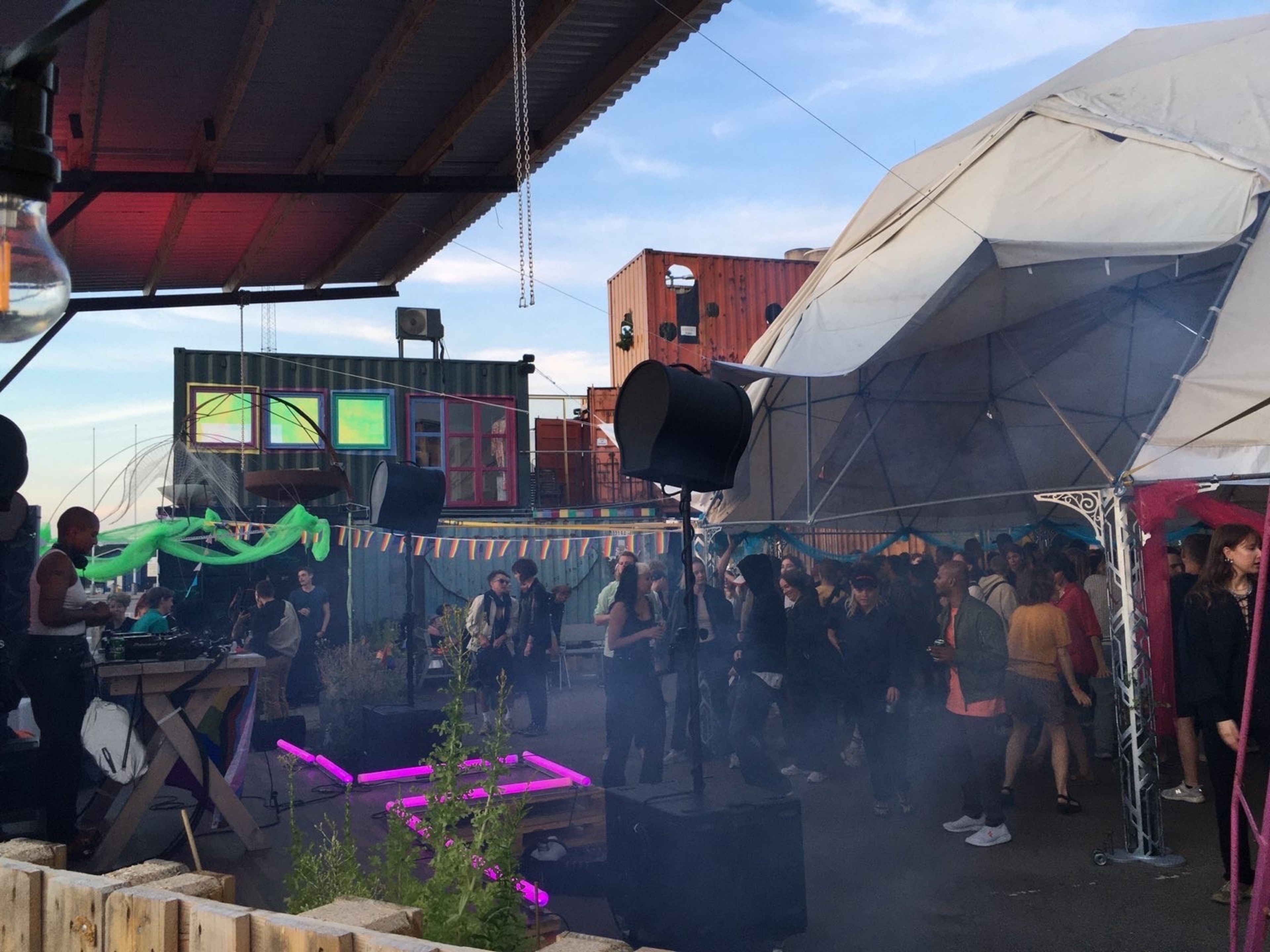 Container Village - FRIHAMNSTORGET — photo 2