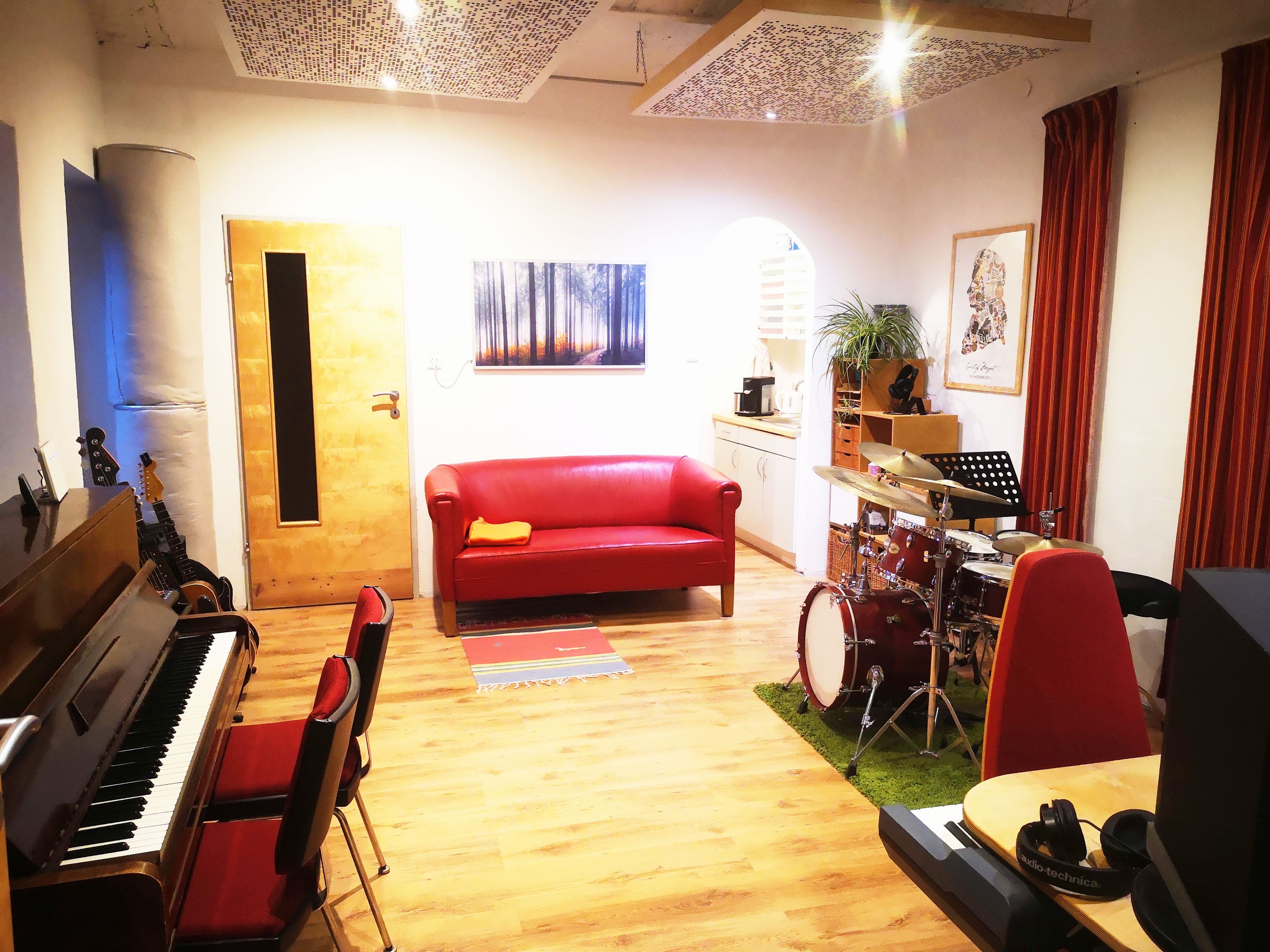 Recording Studio with daylight! Tonstudio mit Tageslicht! — photo 2