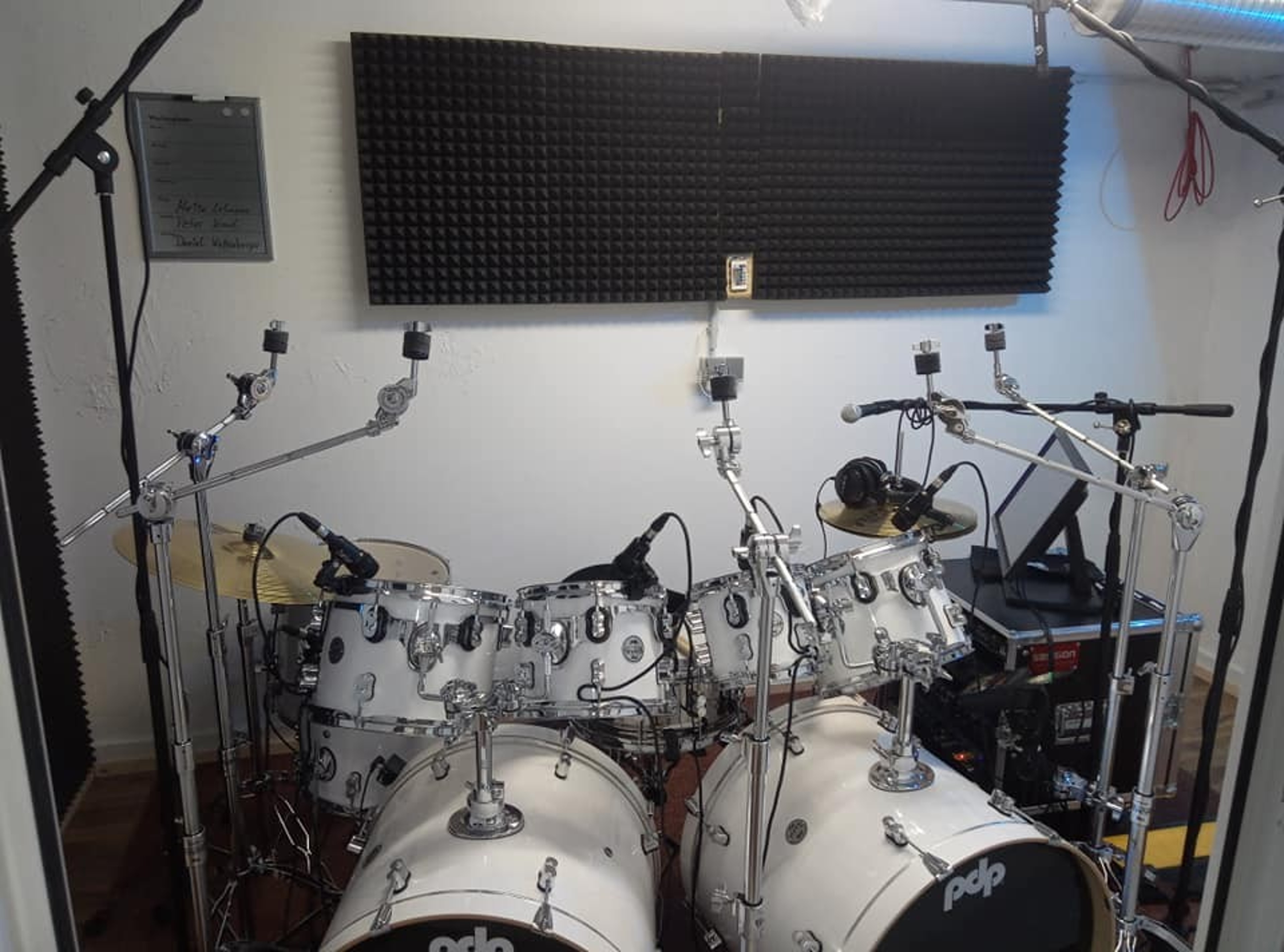 Studio - A — photo 2