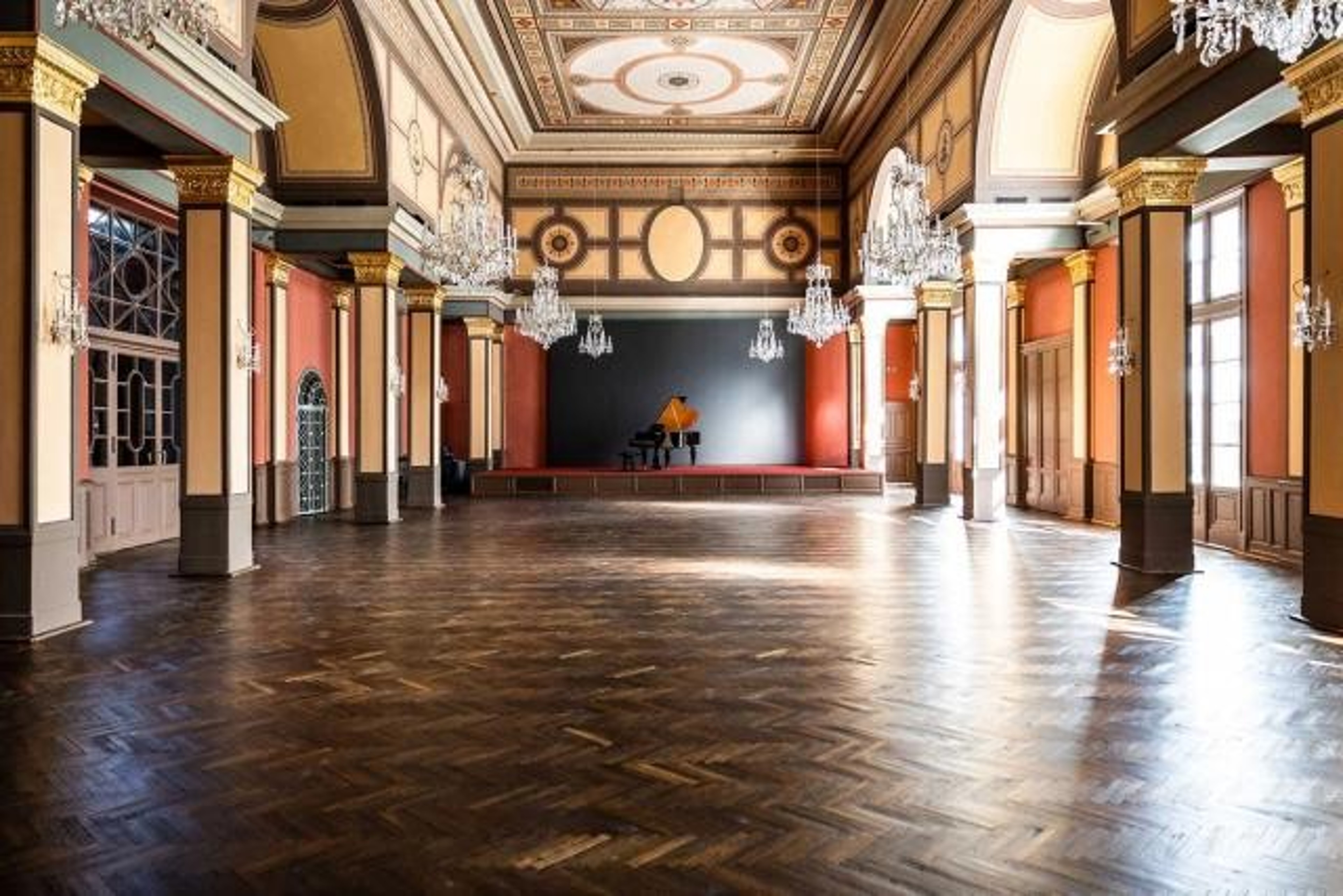 House of Strauss - Ballroom Hall — photo 3