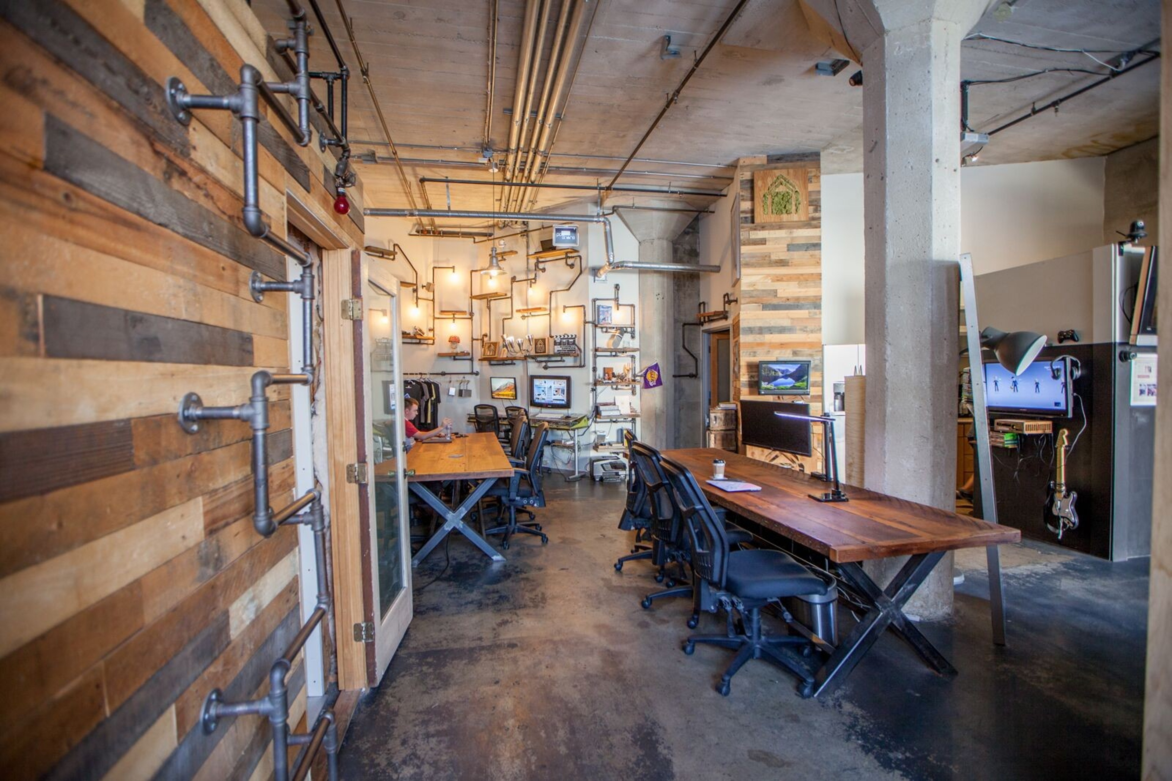 Sound-recording pod in Hollywood — 写真3