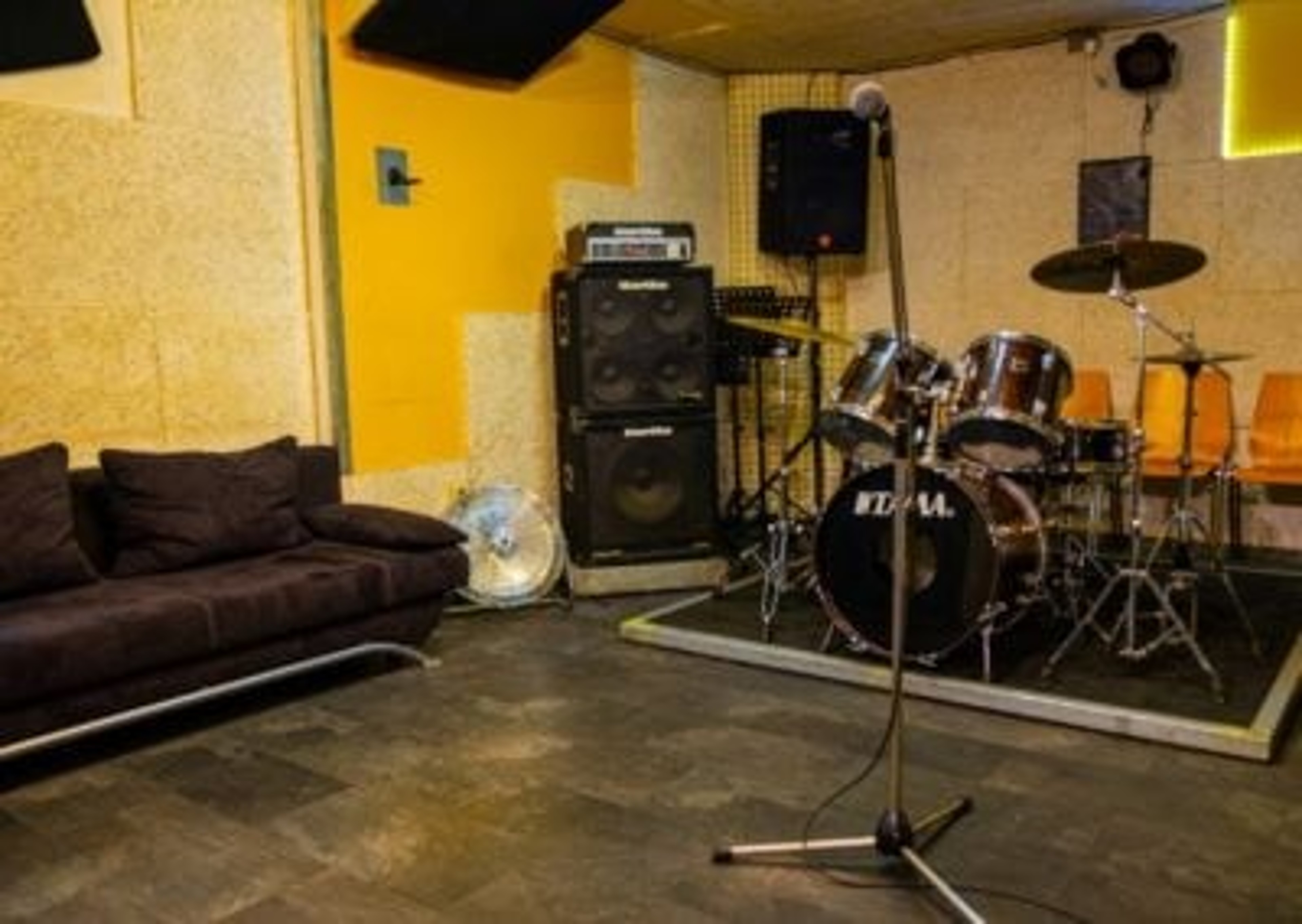 T-On Studio Rehearsal Room 2 — photo 3