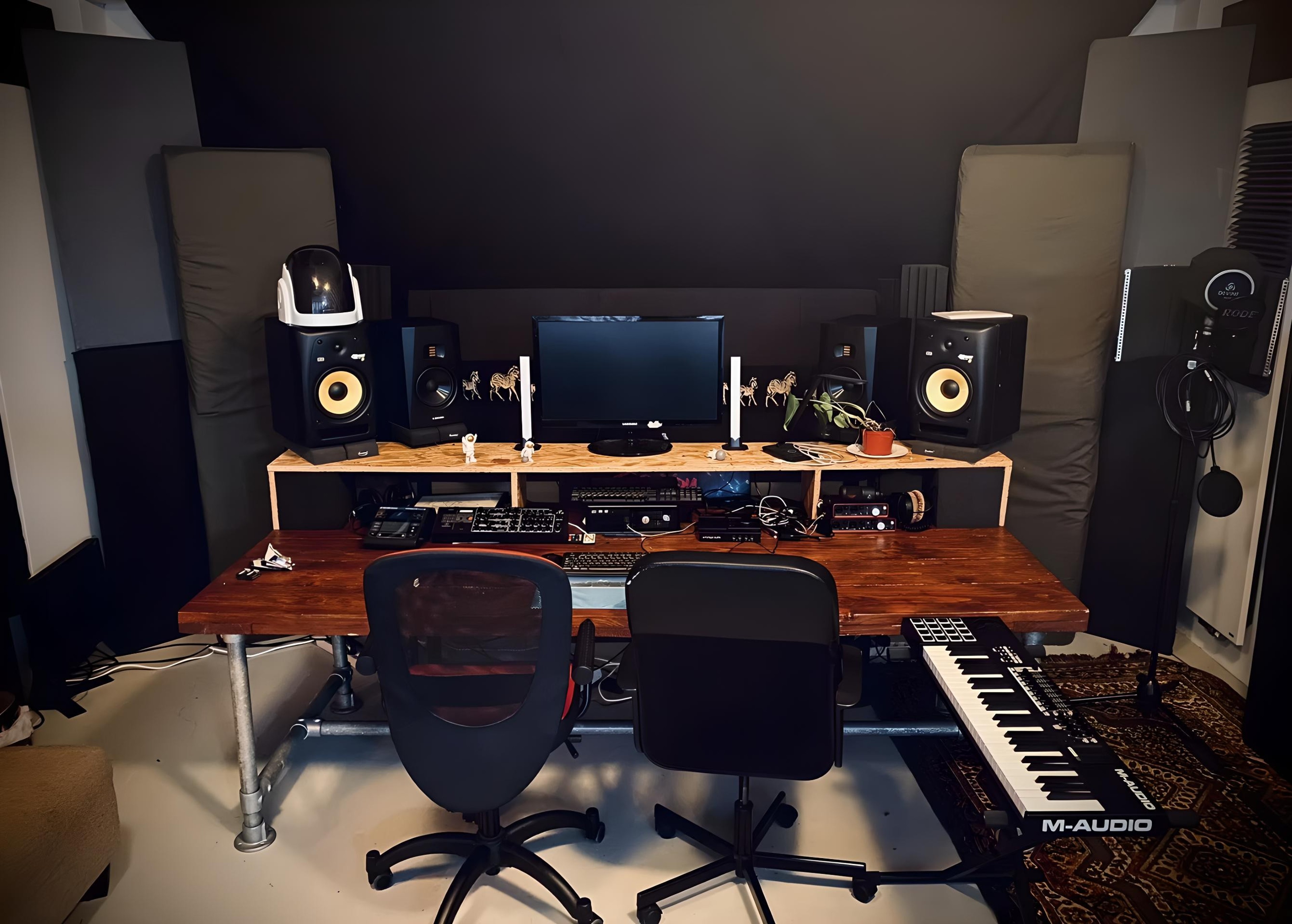 Bright spacious Loft, for performances & workshops