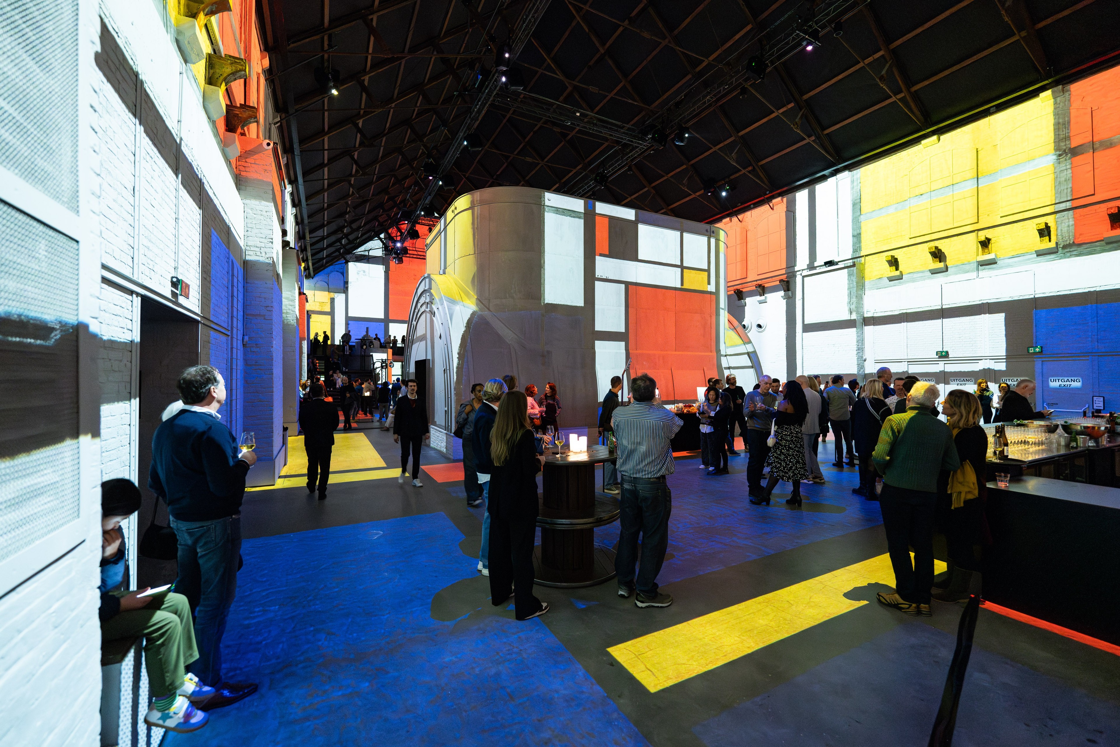 Hall - Fabrique Des Lumiéres — photo 3