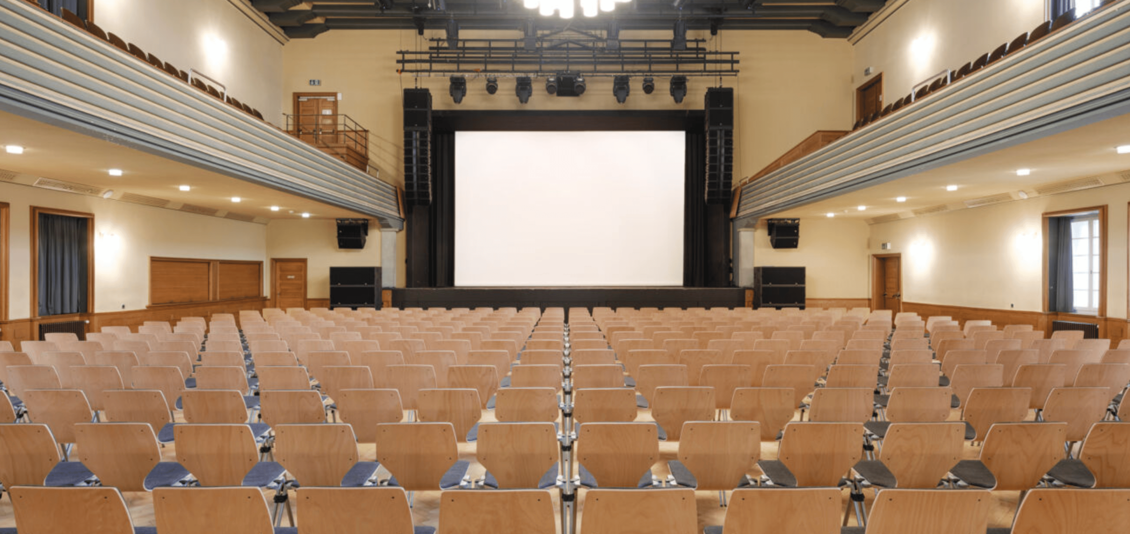 Theater Saal Volkshaus Zurich — 写真4