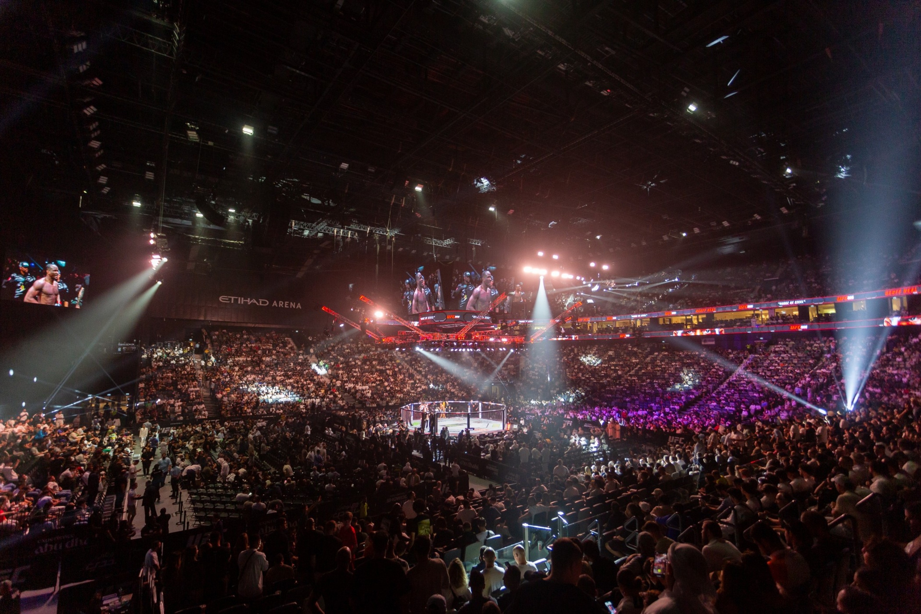 Etihad Arena — 写真5