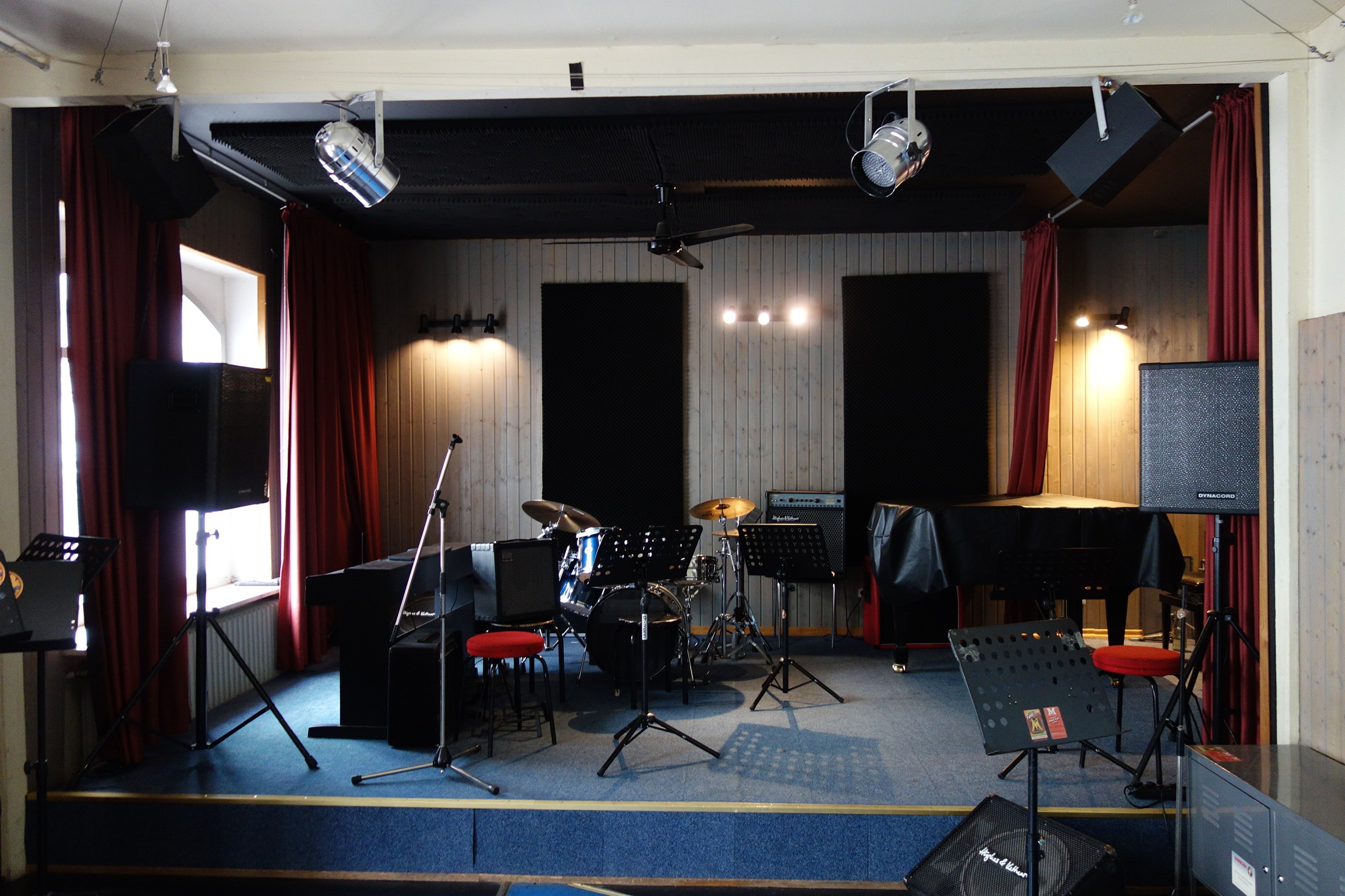 Small concert room — 写真2