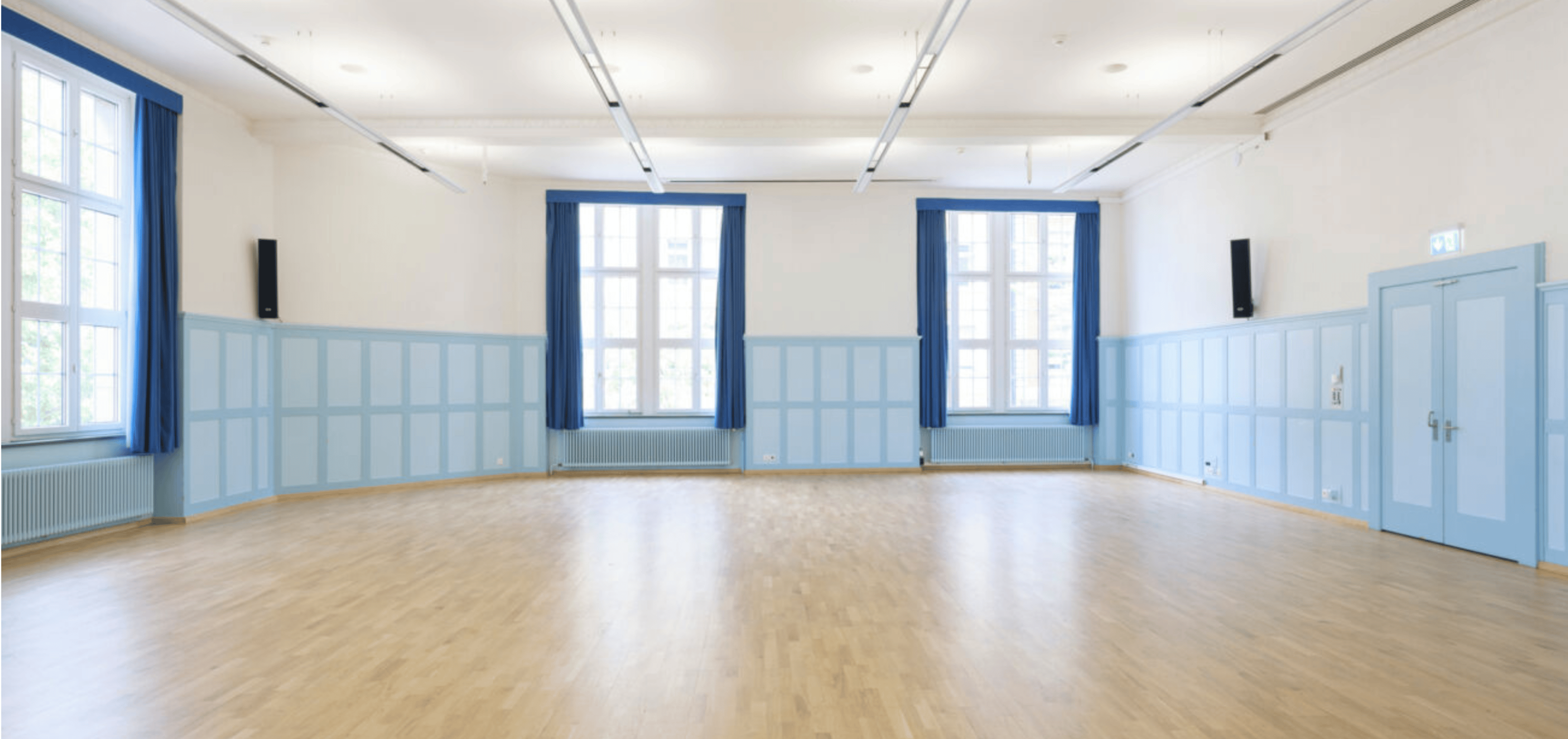 BLAUER SAAL - Volkshaus Zurich — 写真5