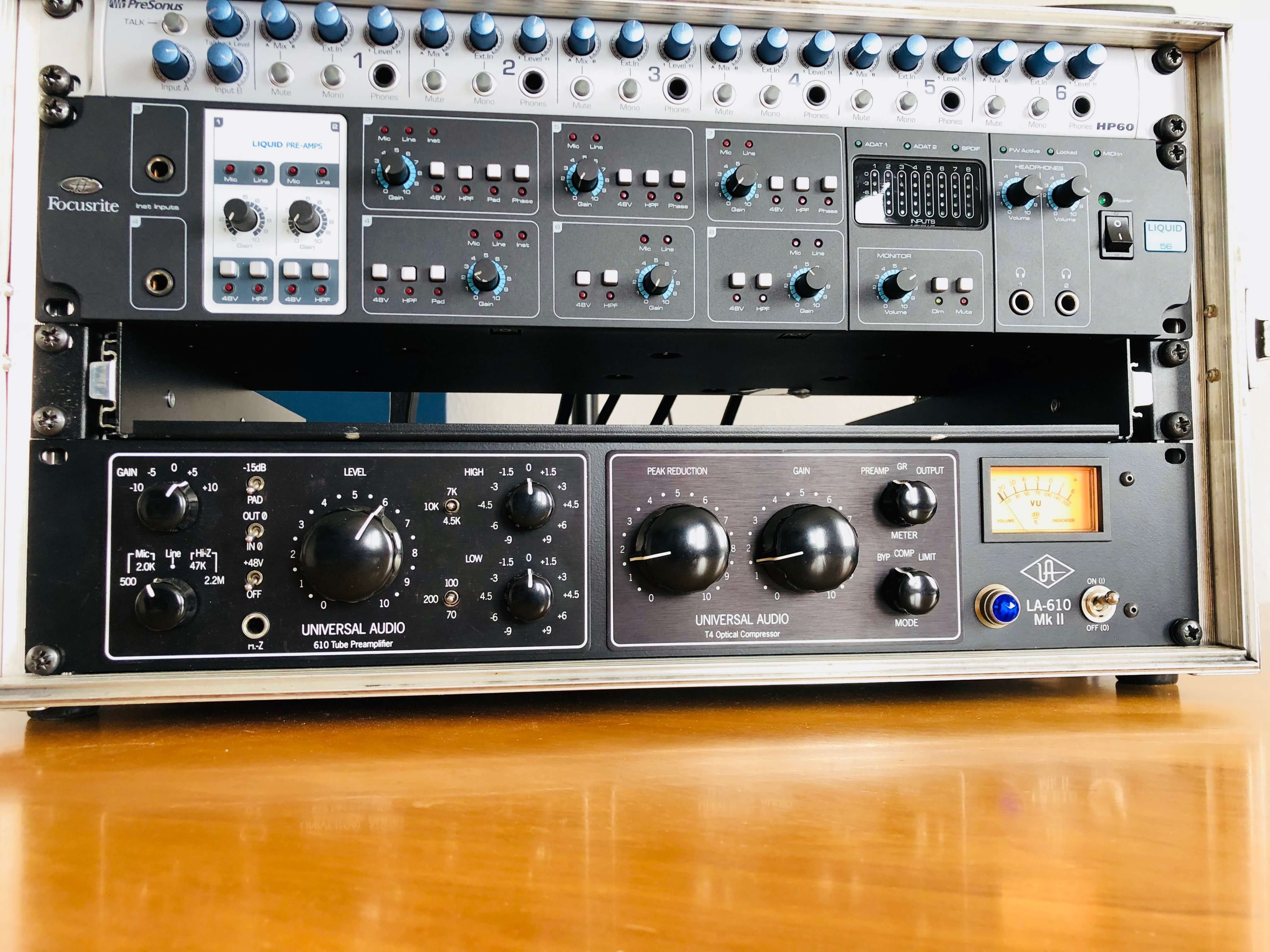 Control room in beautiful studio - Room 1 — 写真2