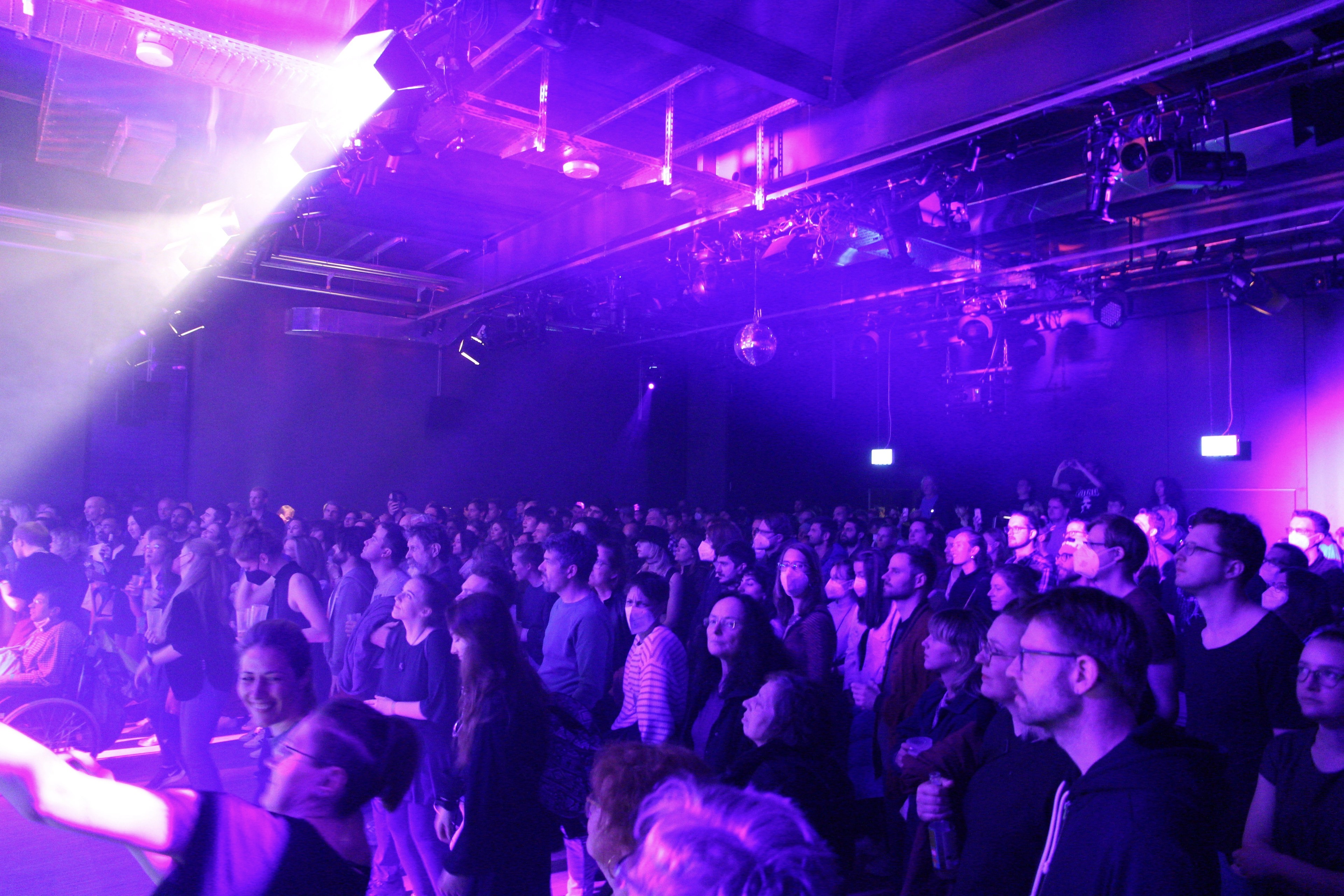 Saal X - The Signature Space — 写真4