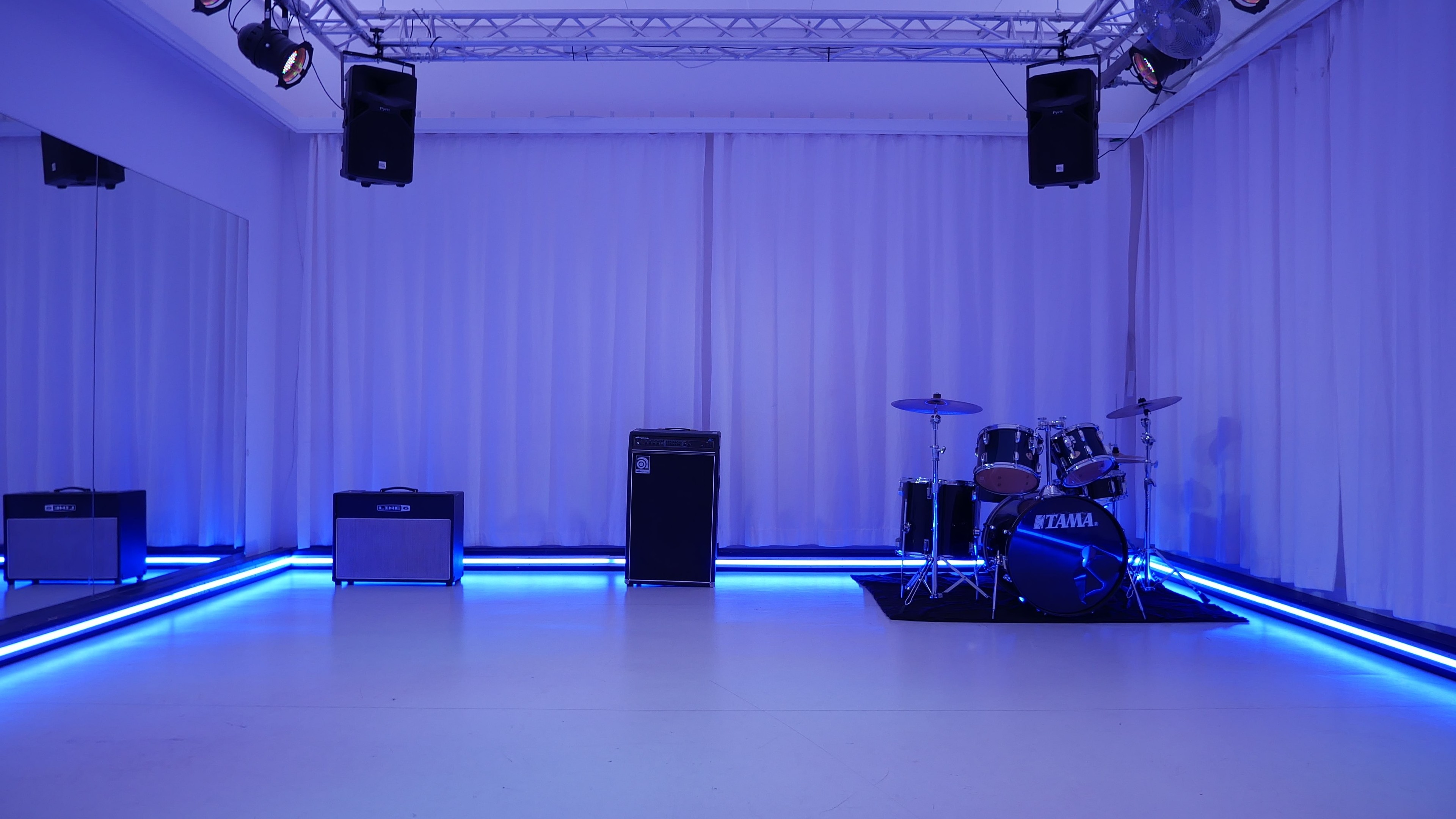 Silver Stage Munich - Light Room