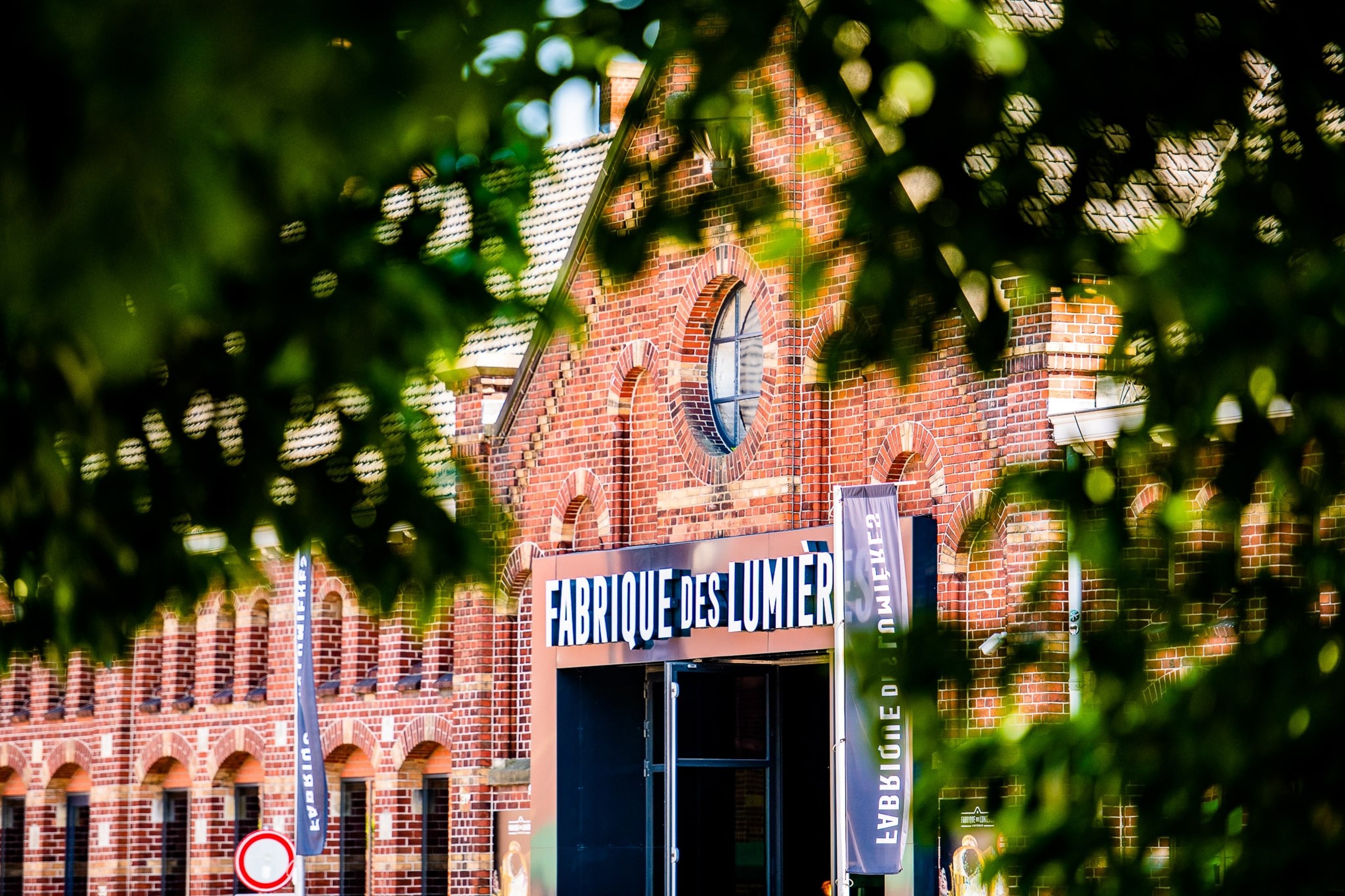 Hall - Fabrique Des Lumiéres