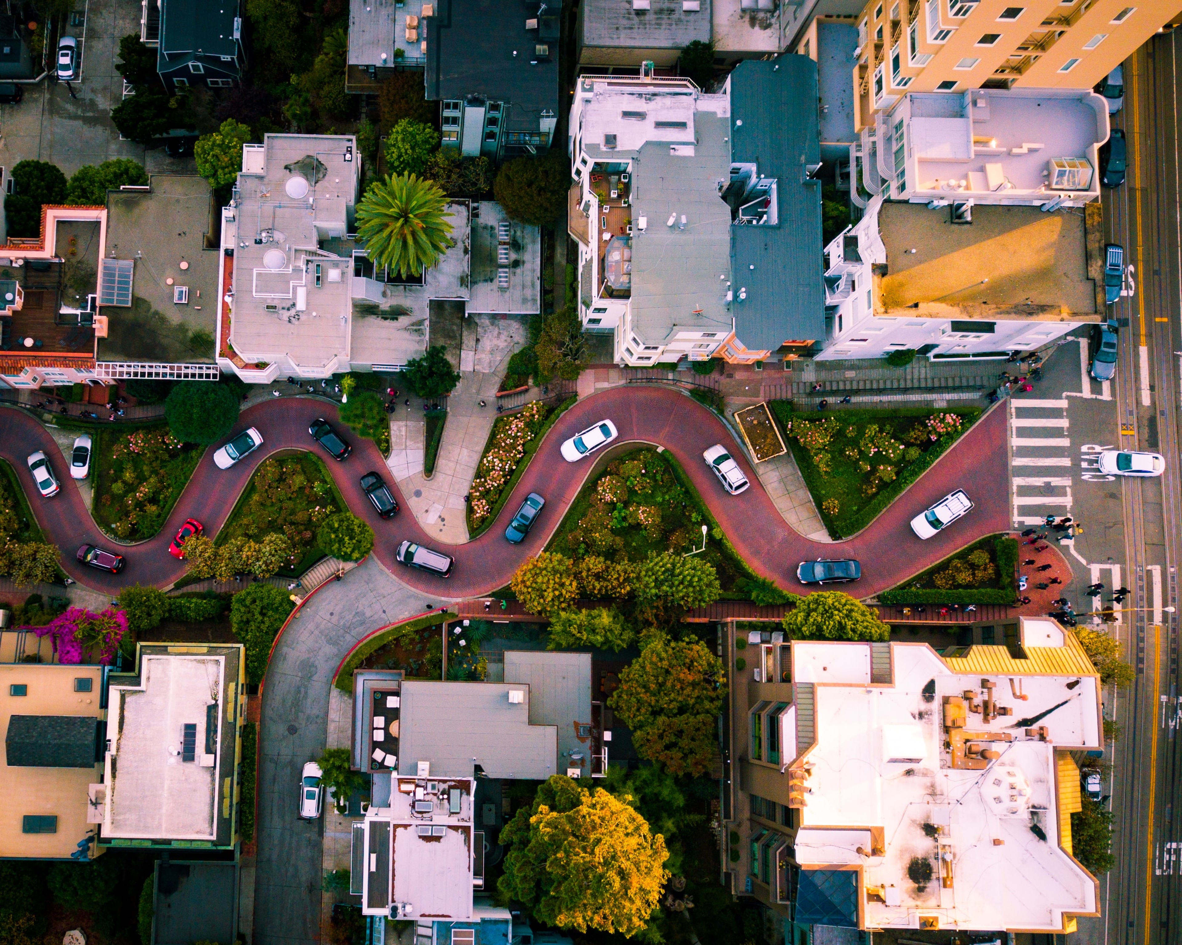 Discover the Neighbourhood