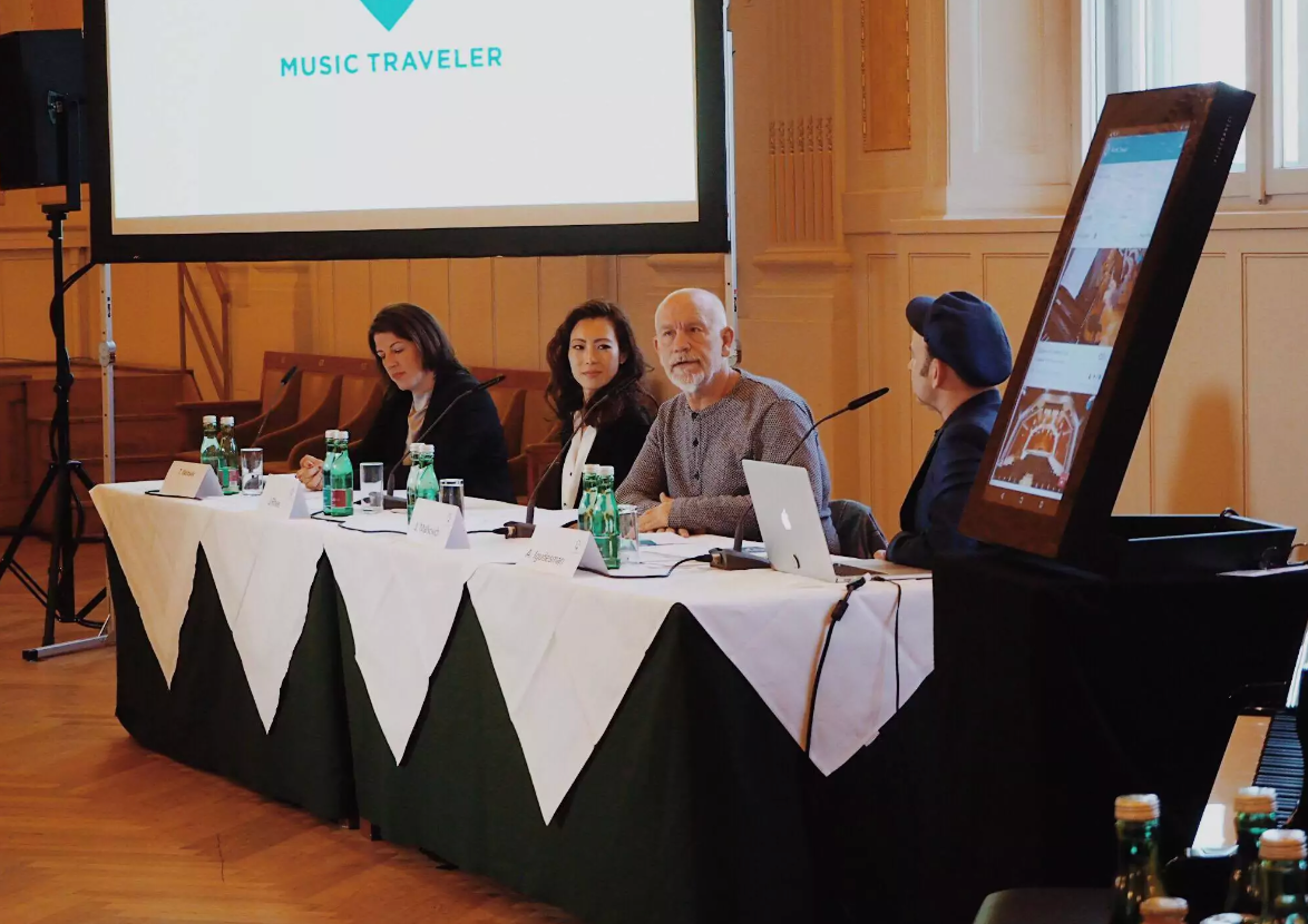 Wiener Startup Music Traveler will die Musikwelt revolutionieren, Julia Rhee, Aleksey Igudesman