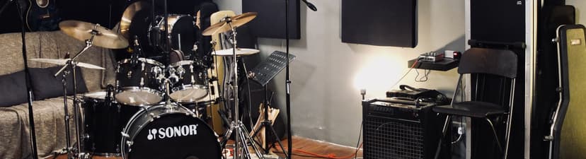 REHEARSAL with monitor earphones at B16 Production Studio