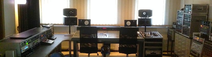 ngm Recording Studio with rehearsal + guestrooms