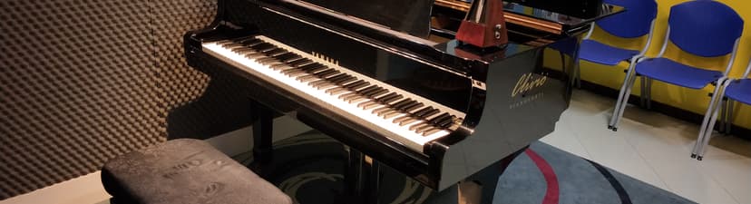 Yamaha C3 Grand Piano in Large Room