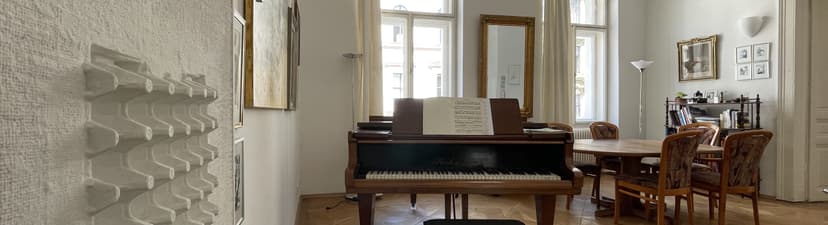 Piano Room next to the City Hall