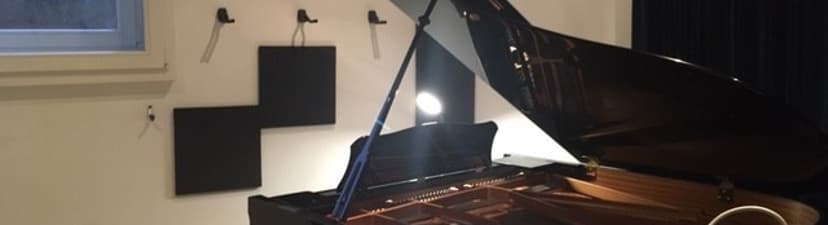 Grand piano in a perfect location with parking